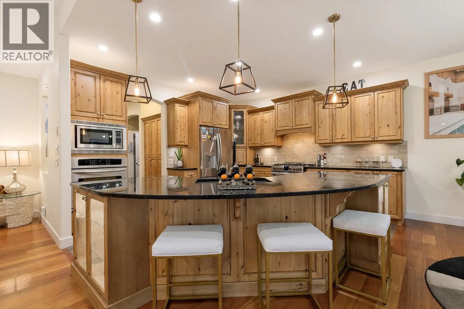 3420 Camelback Drive