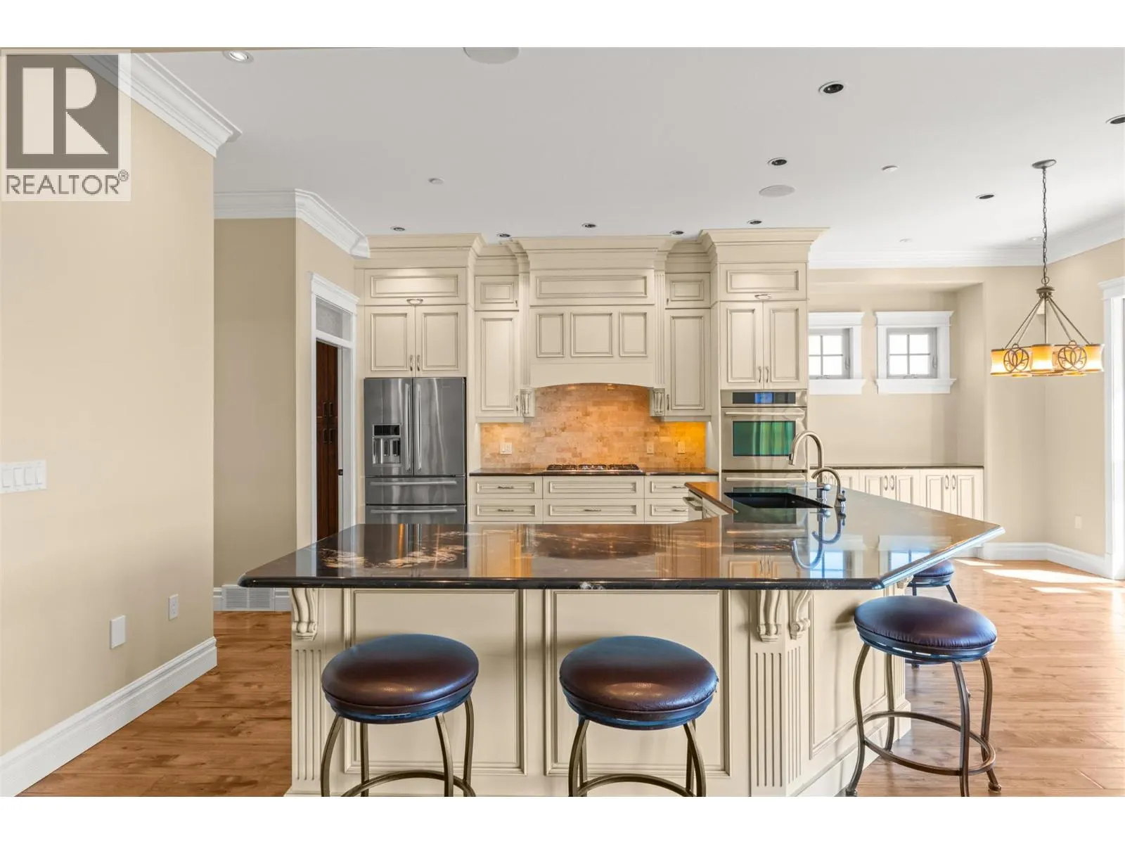108 Vineyard Way