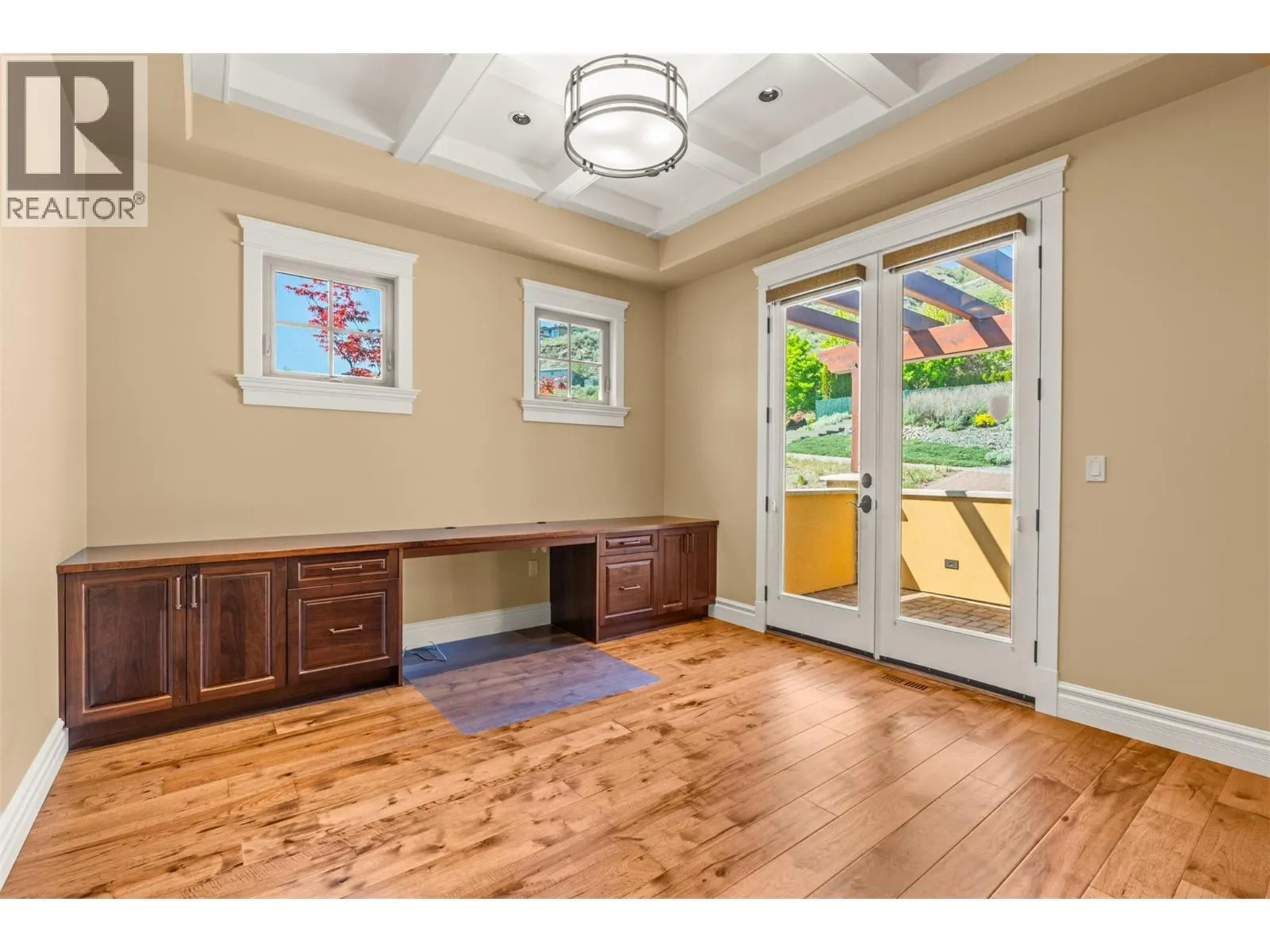 108 Vineyard Way