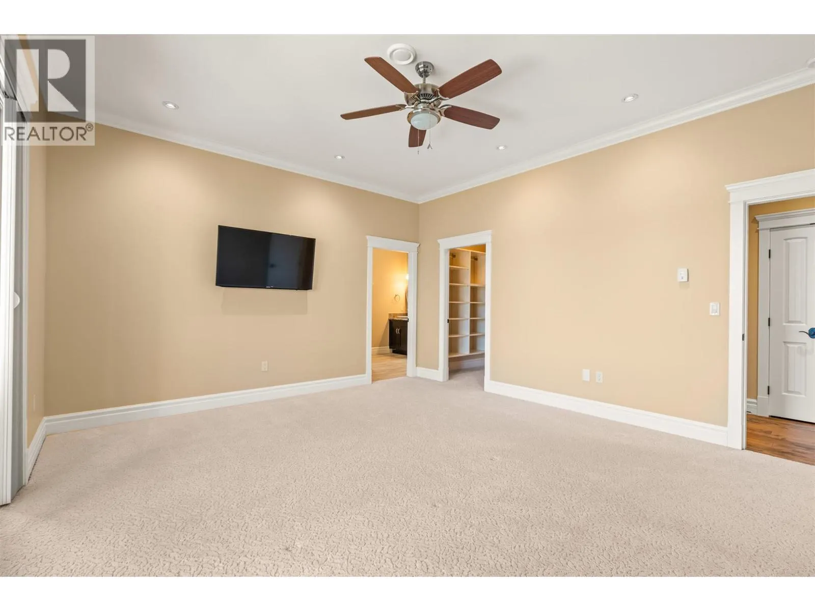 108 Vineyard Way