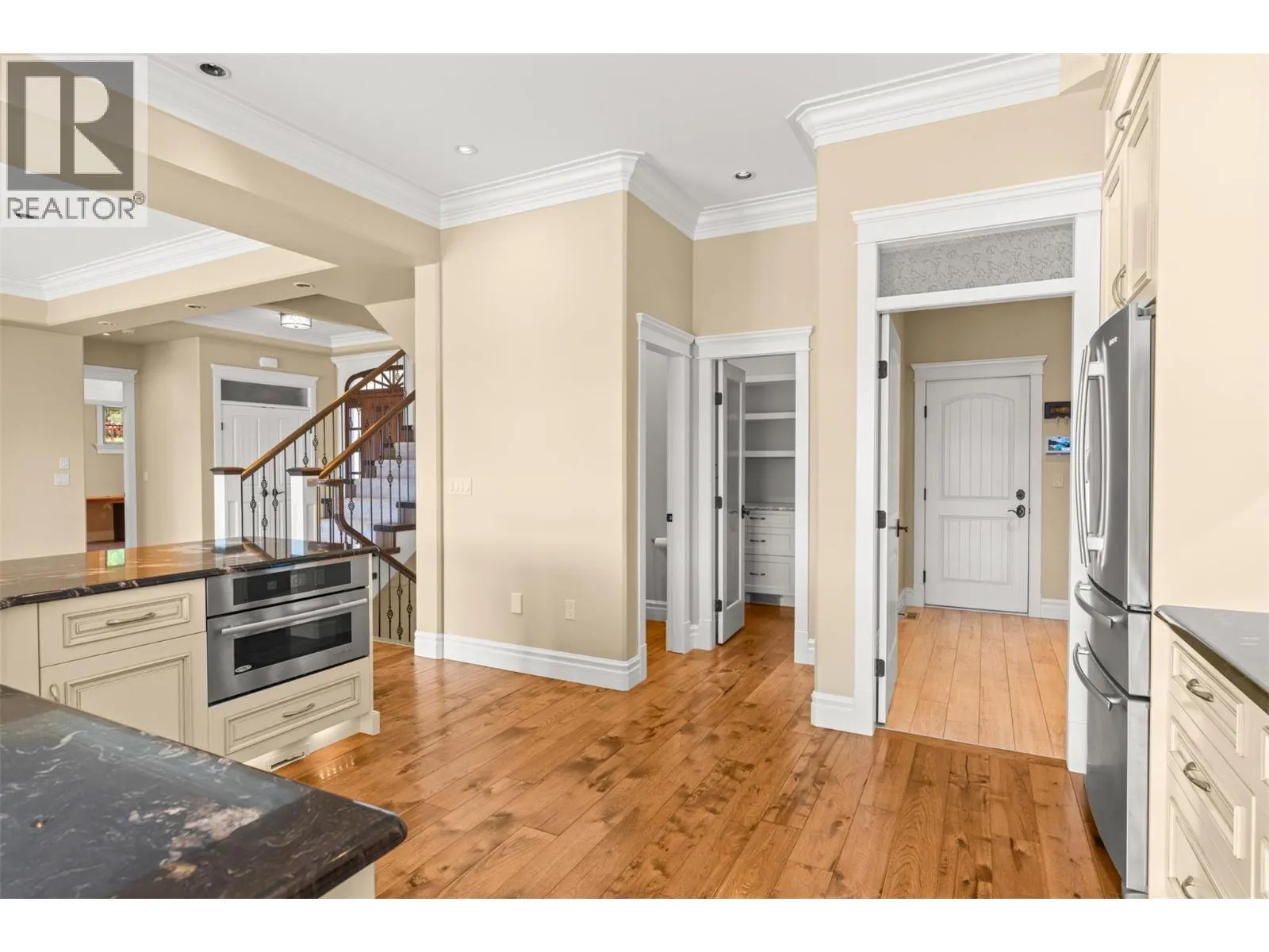 108 Vineyard Way