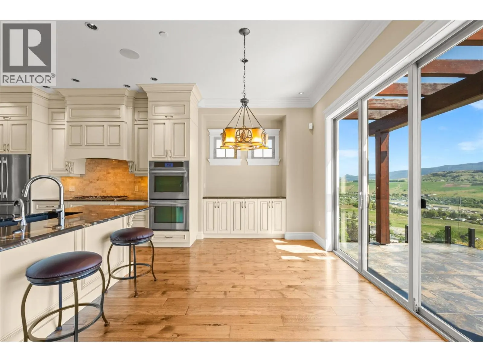 108 Vineyard Way