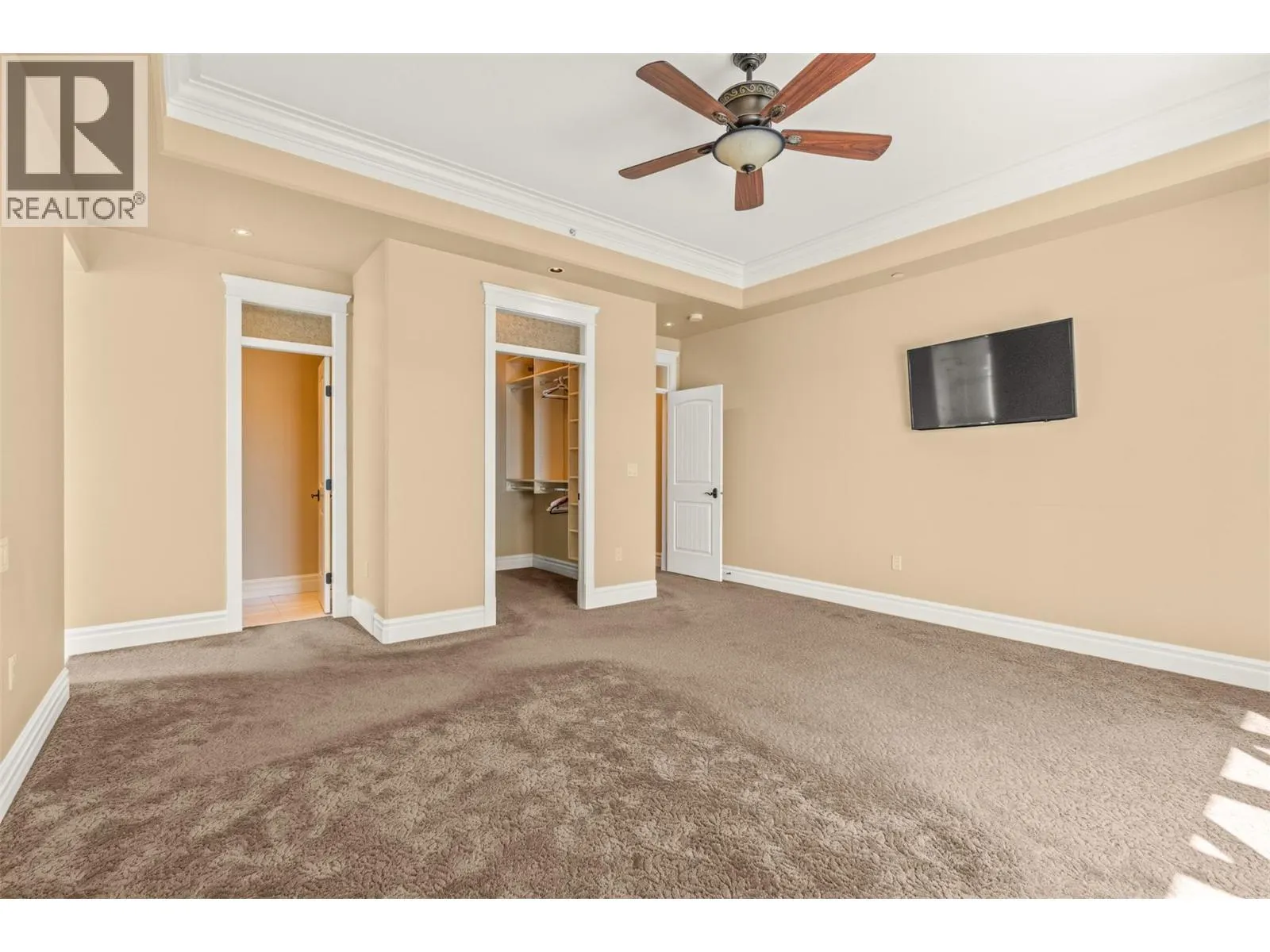 108 Vineyard Way