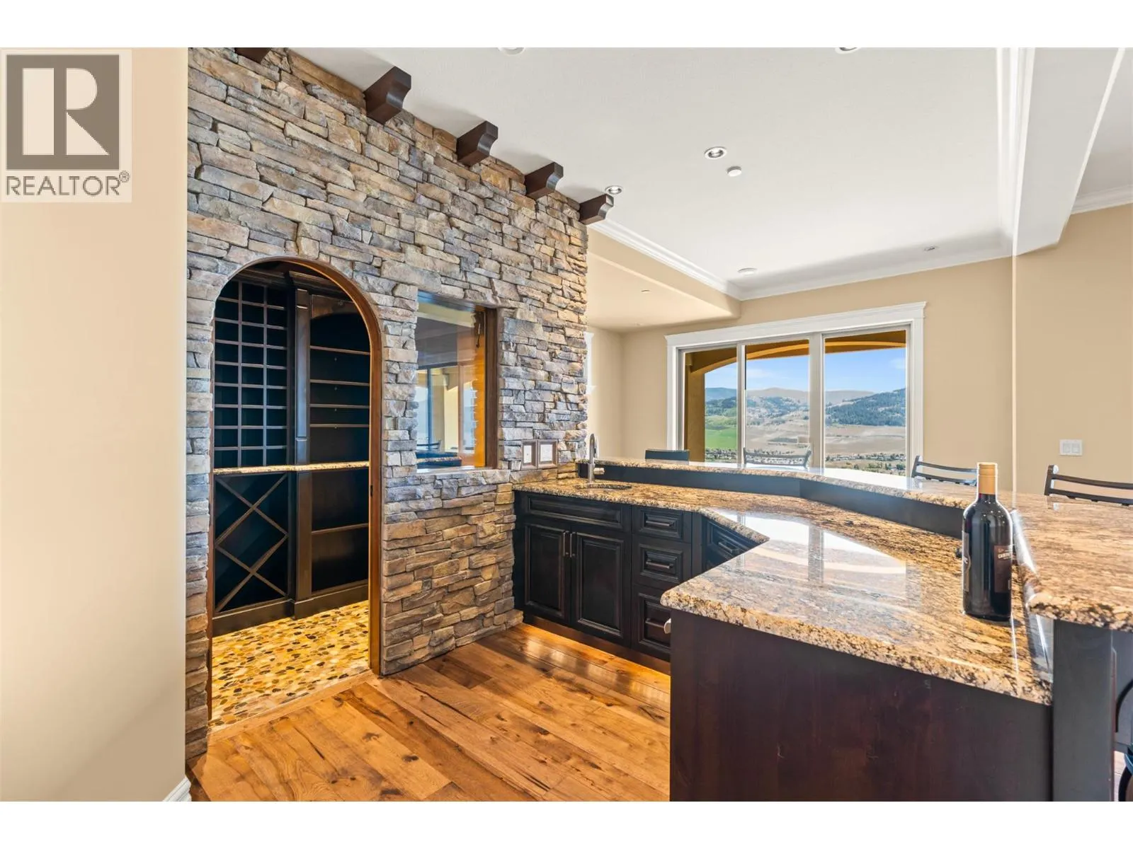 108 Vineyard Way