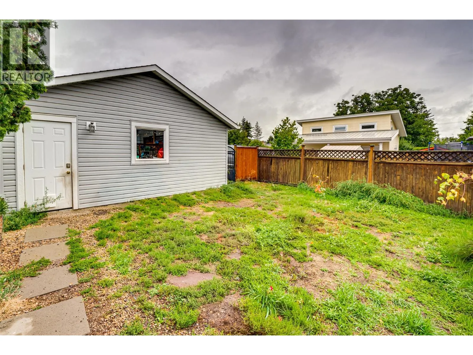 4607C 20 Street