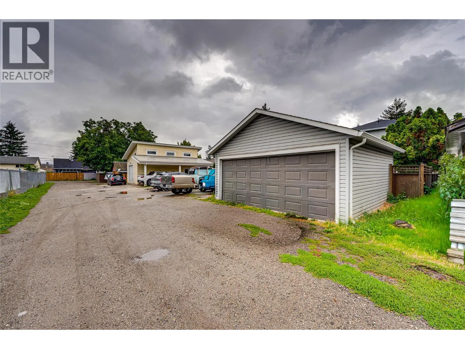 4607C 20 Street
