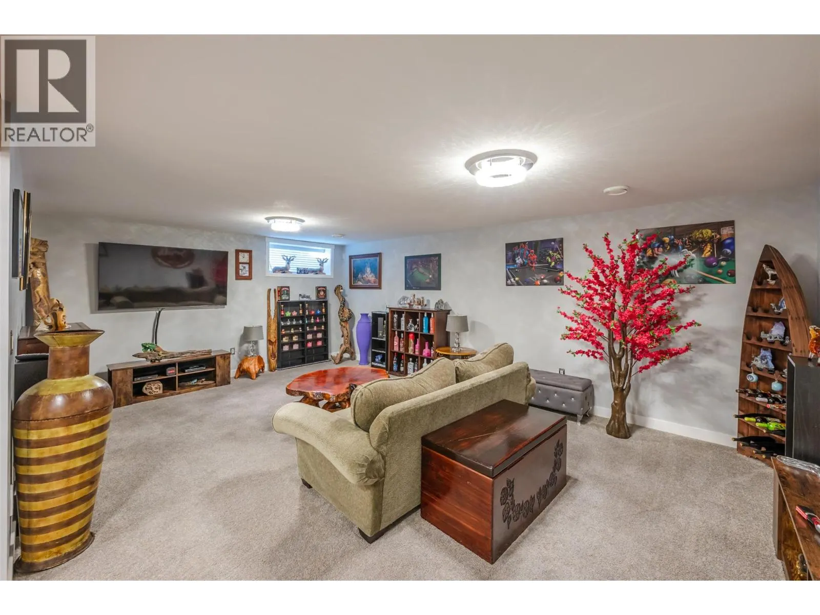 962 HOLDEN Road