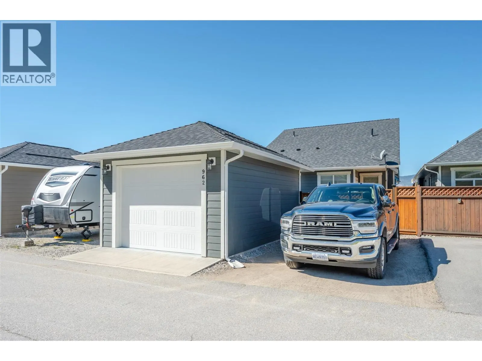 962 HOLDEN Road