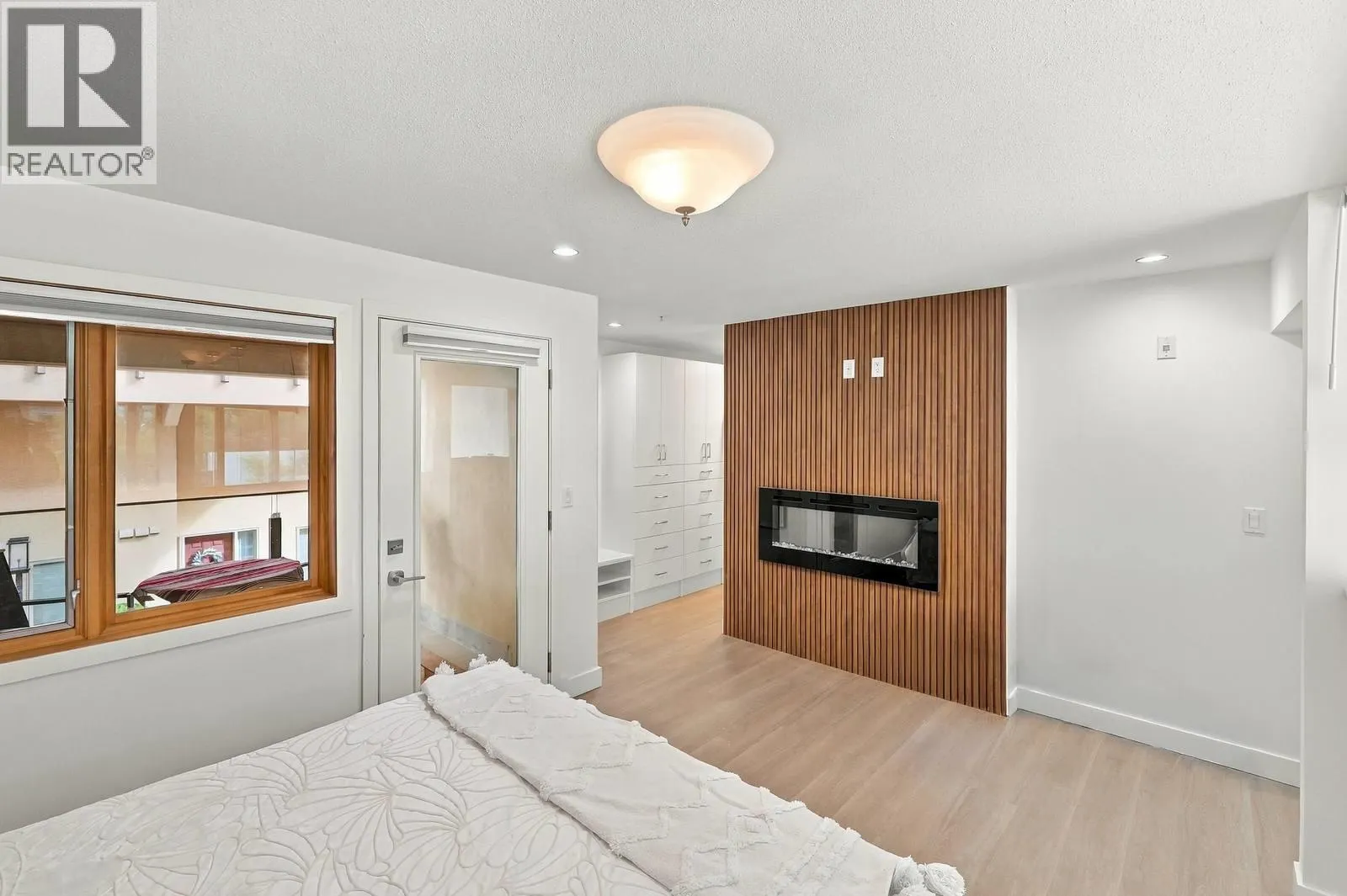 250 MARINA Way Unit# 205
