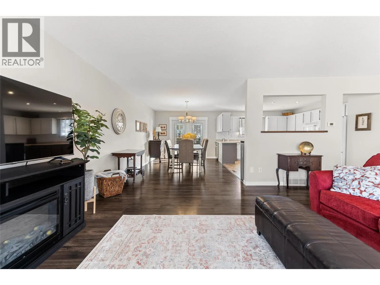 4477 Gordon Drive