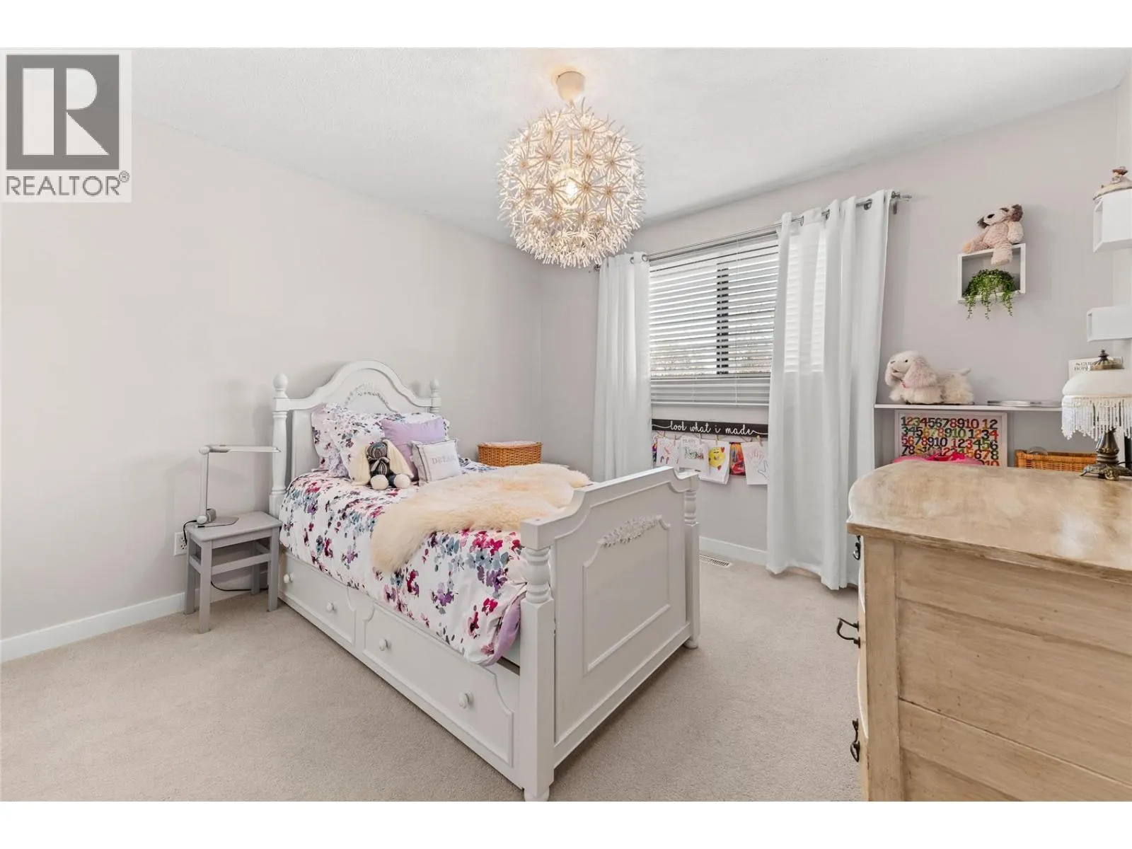 4477 Gordon Drive