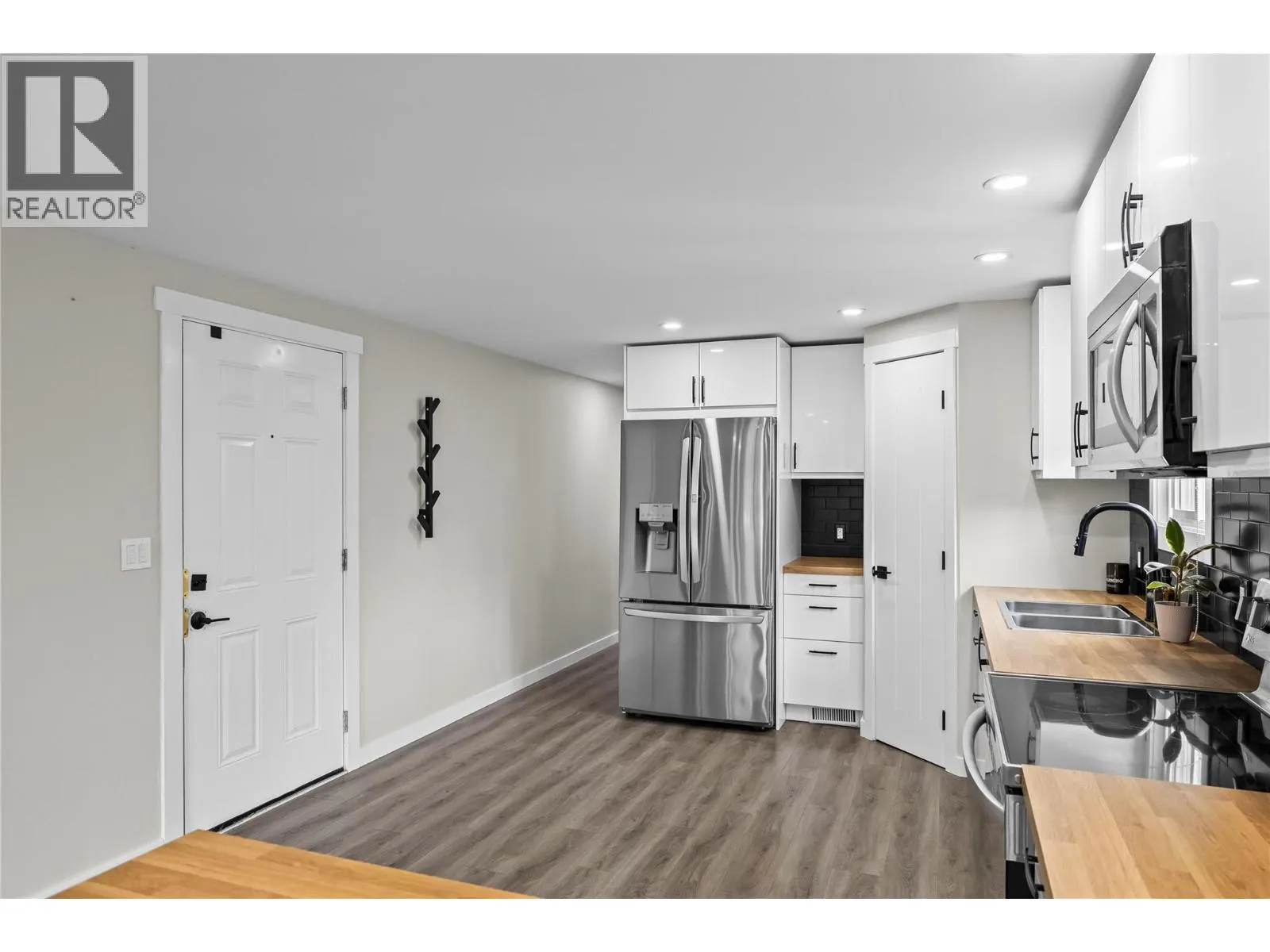 2065 Boucherie Road Unit# 41