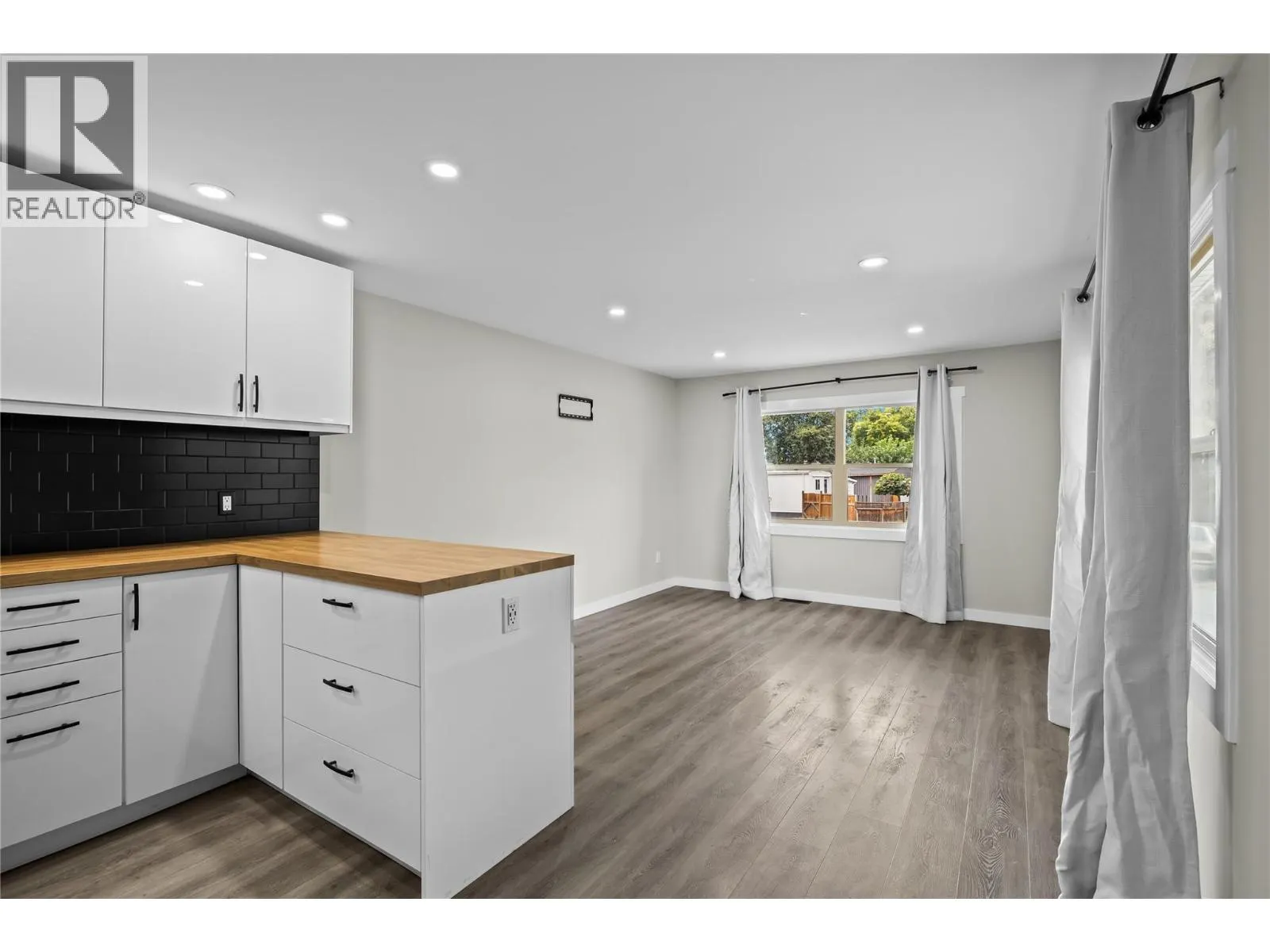 2065 Boucherie Road Unit# 41