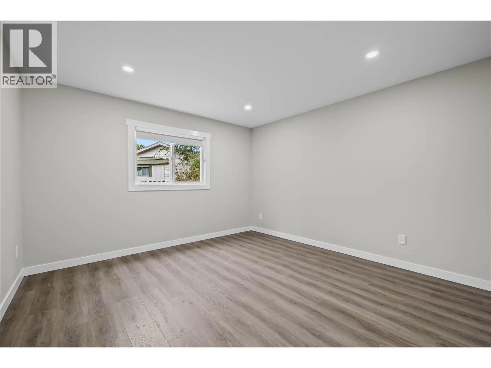 2065 Boucherie Road Unit# 41
