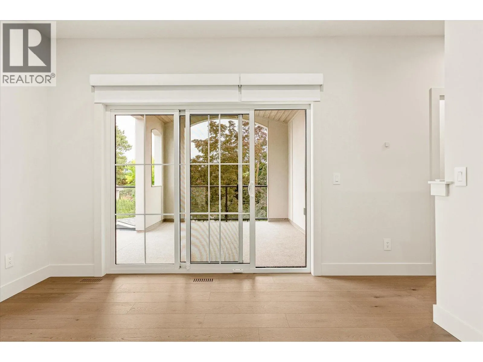 2435 Taylor Crescent Unit# 4