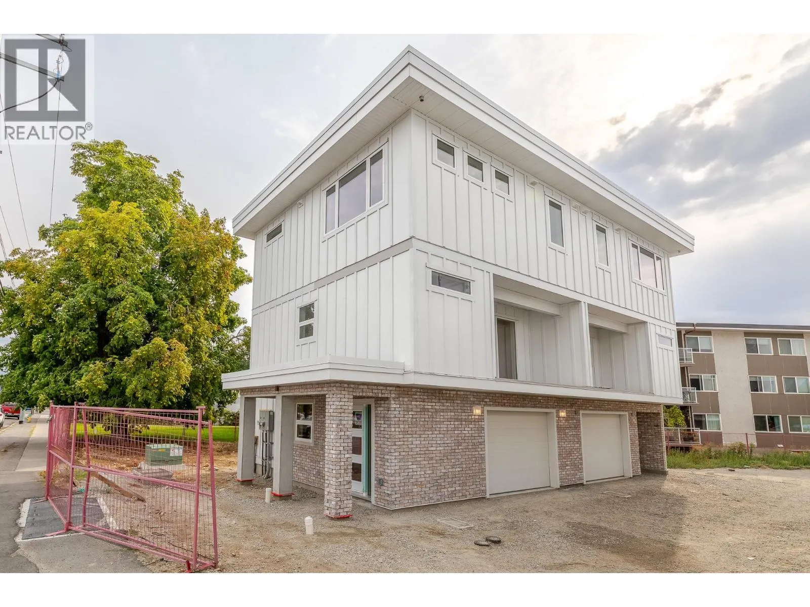 783 WINNIPEG Street Unit# 101 Lot# 1