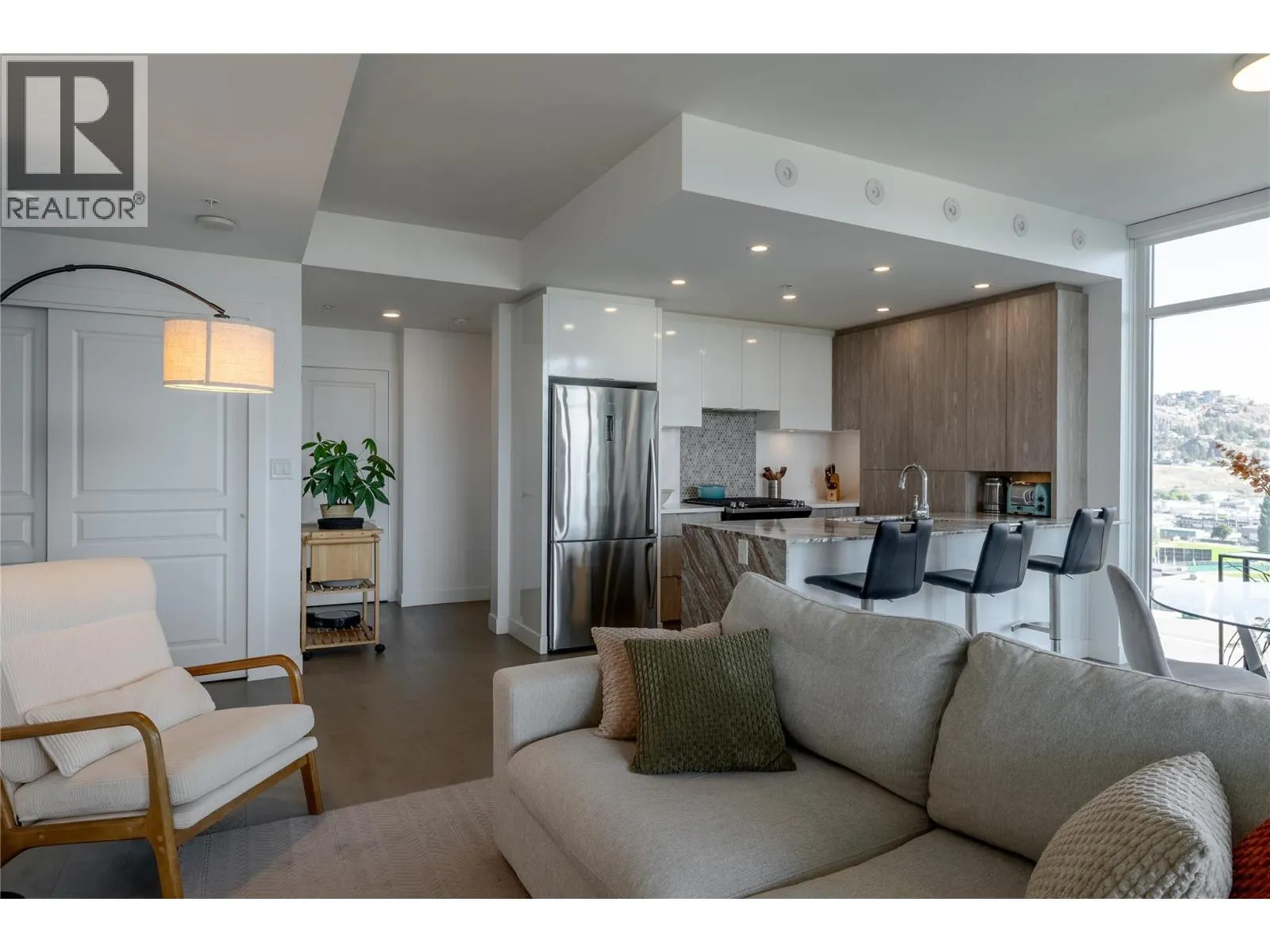 1151 Sunset Drive Unit# 1305