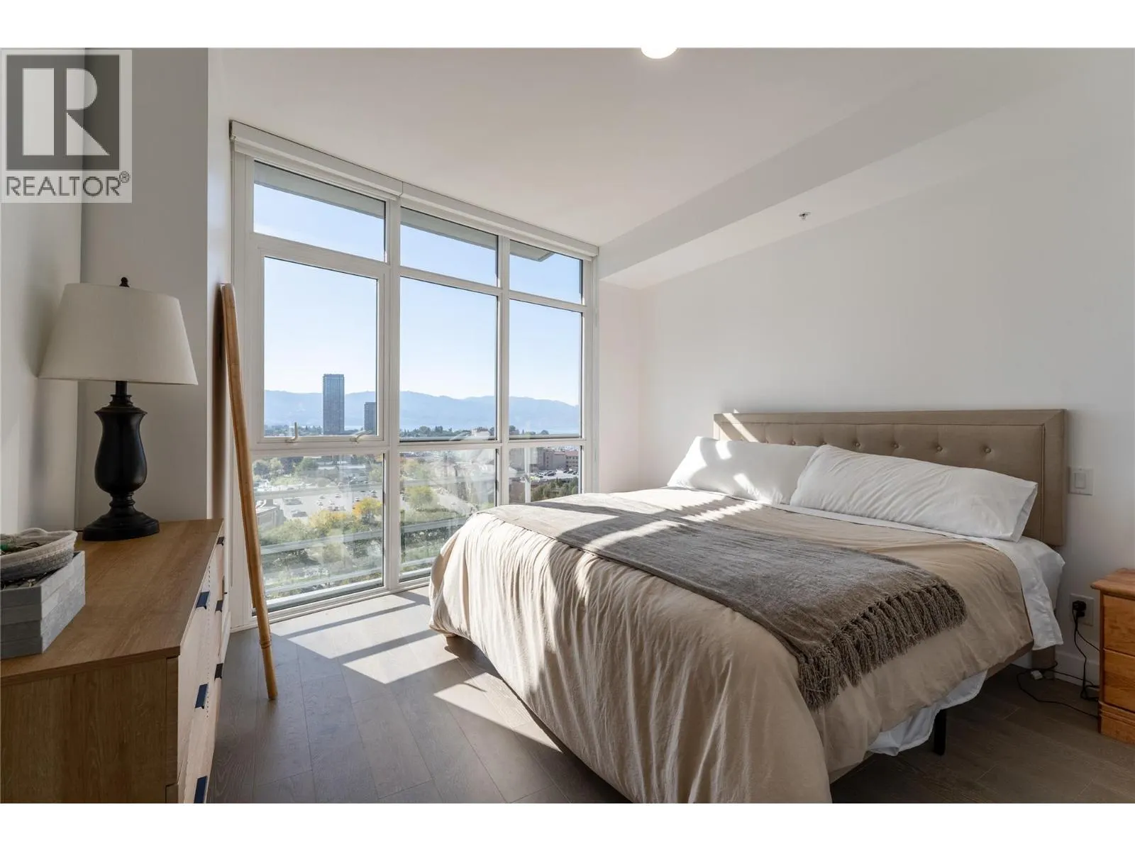 1151 Sunset Drive Unit# 1305