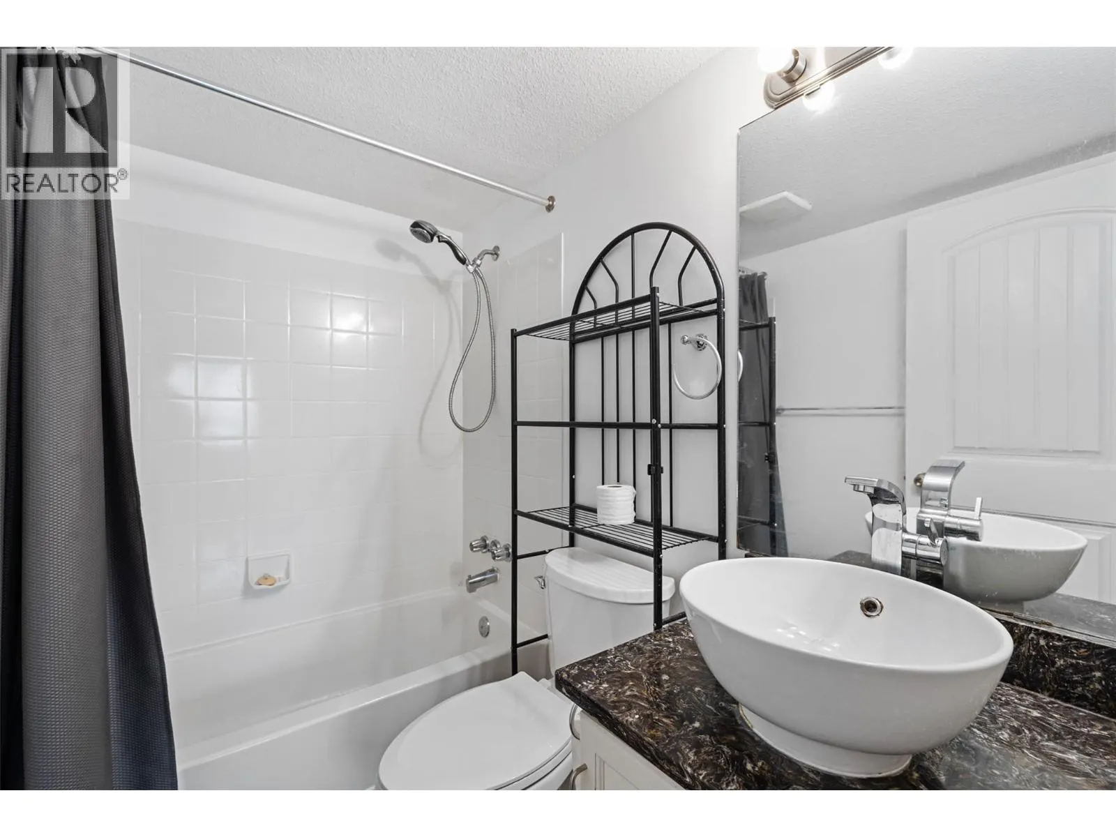 735 Cook Road Unit# 104C