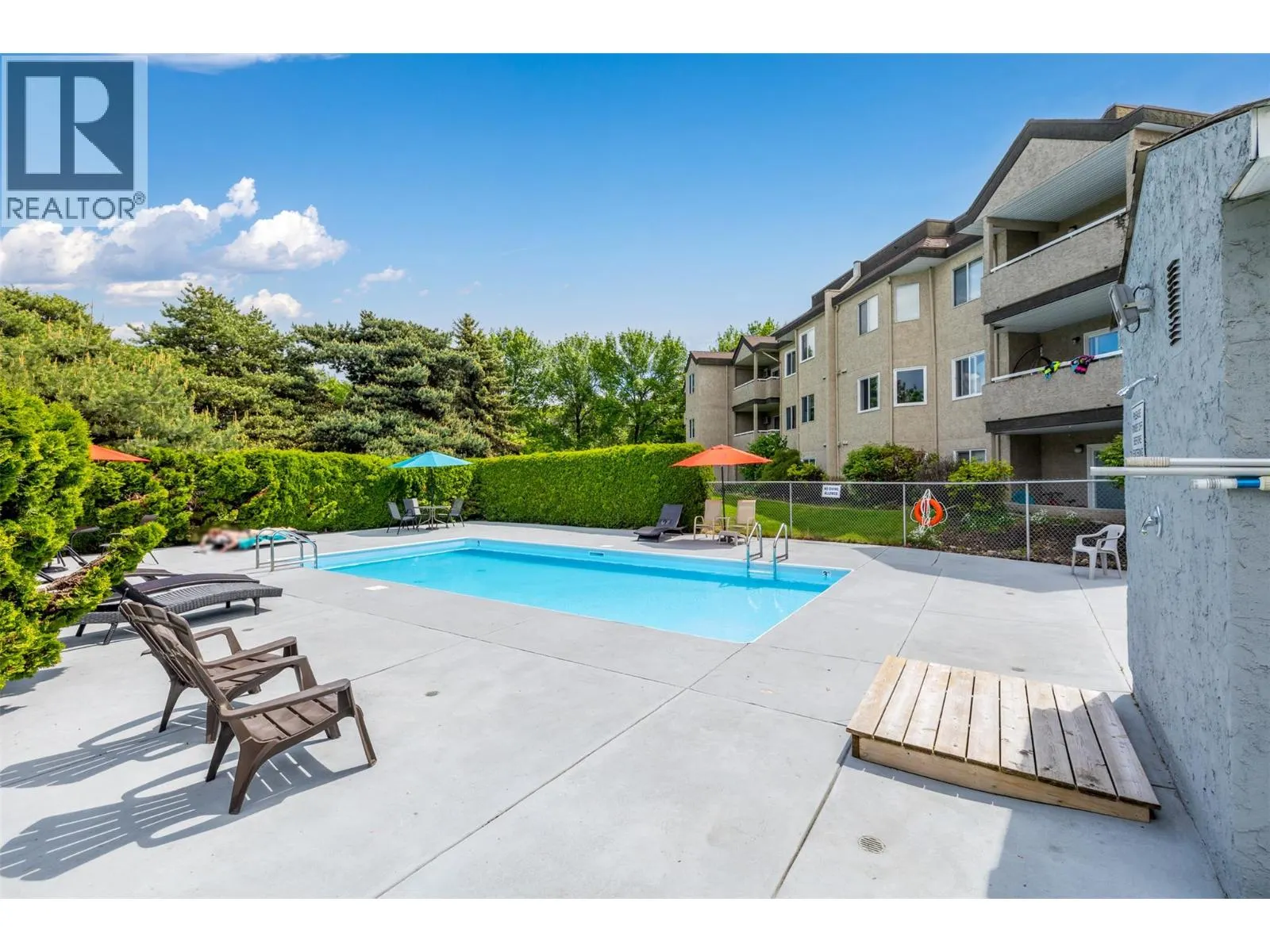 735 Cook Road Unit# 104C