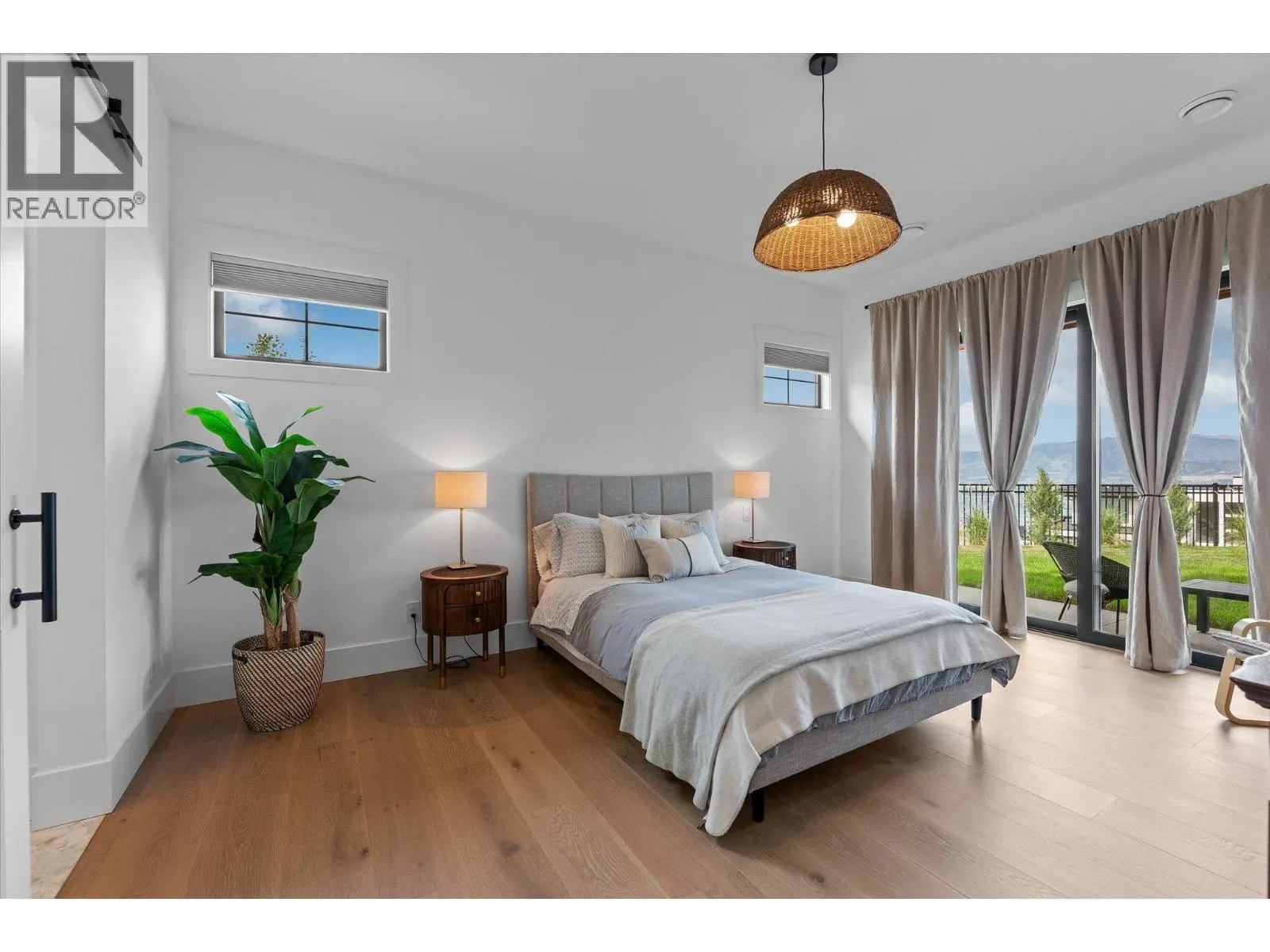 5631 Upper Mission Court