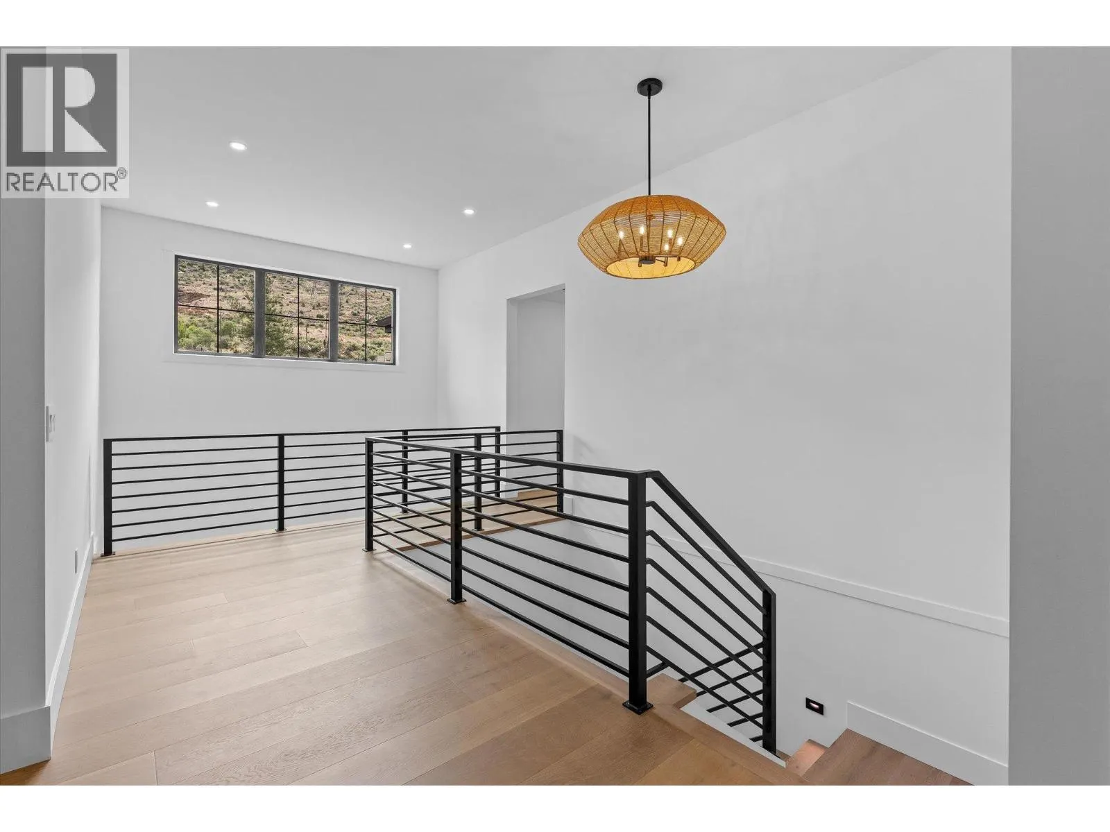 5631 Upper Mission Court