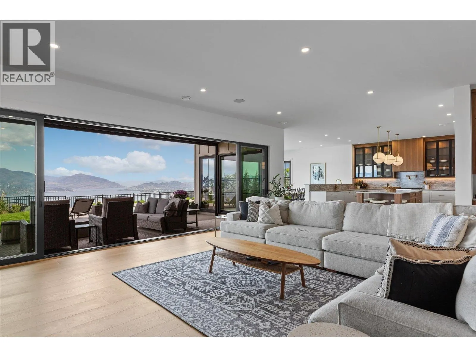 5631 Upper Mission Court