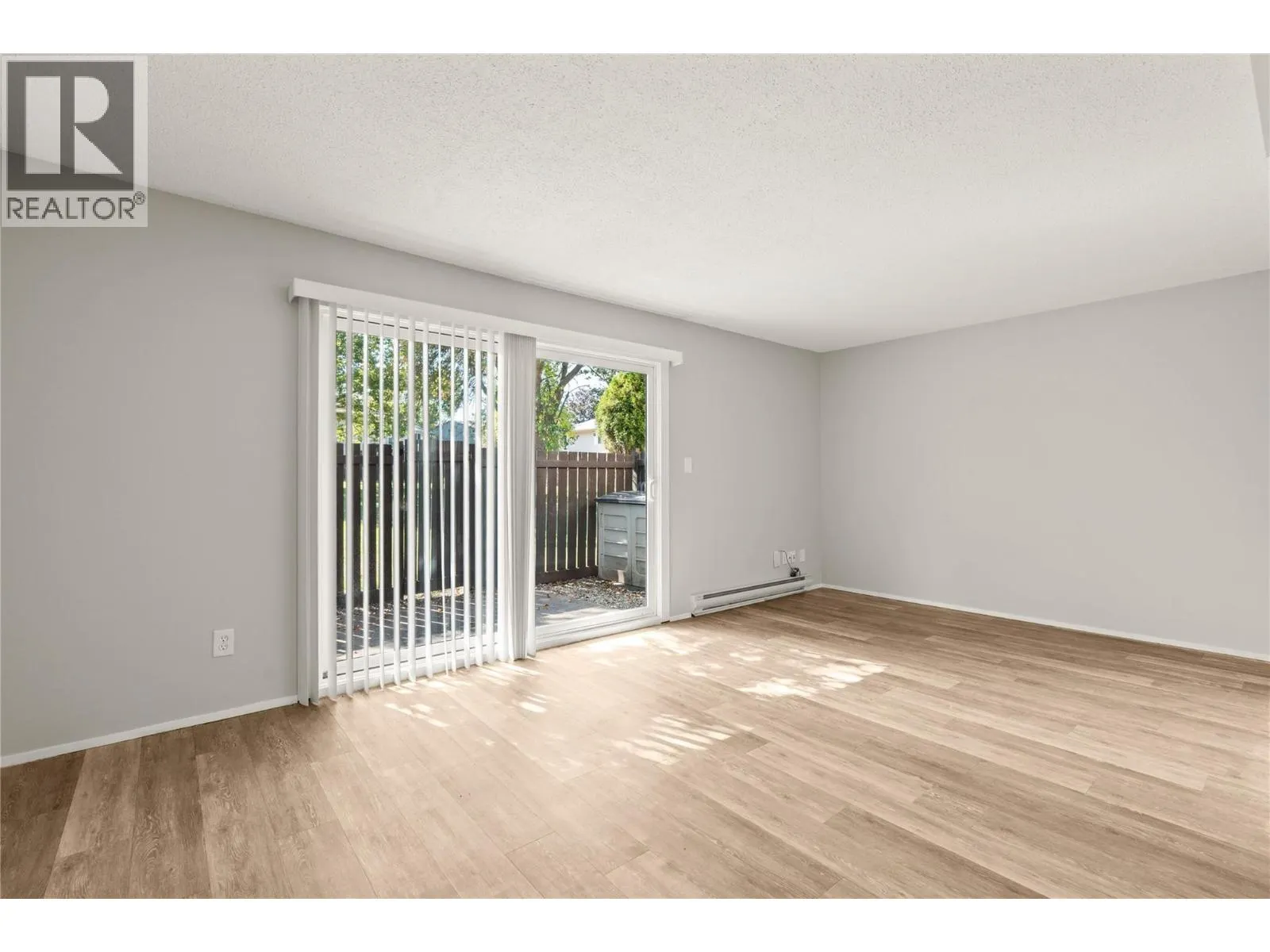 1809 40 Avenue Unit# 19