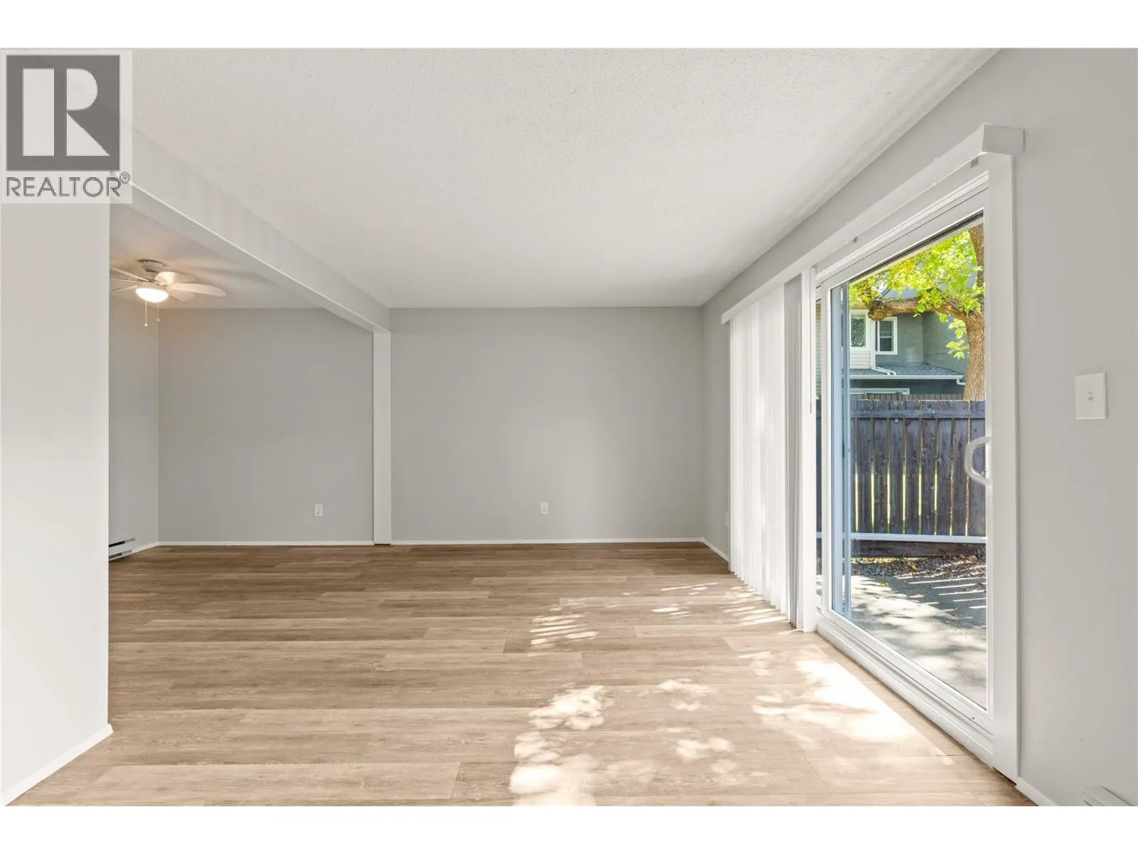 1809 40 Avenue Unit# 19