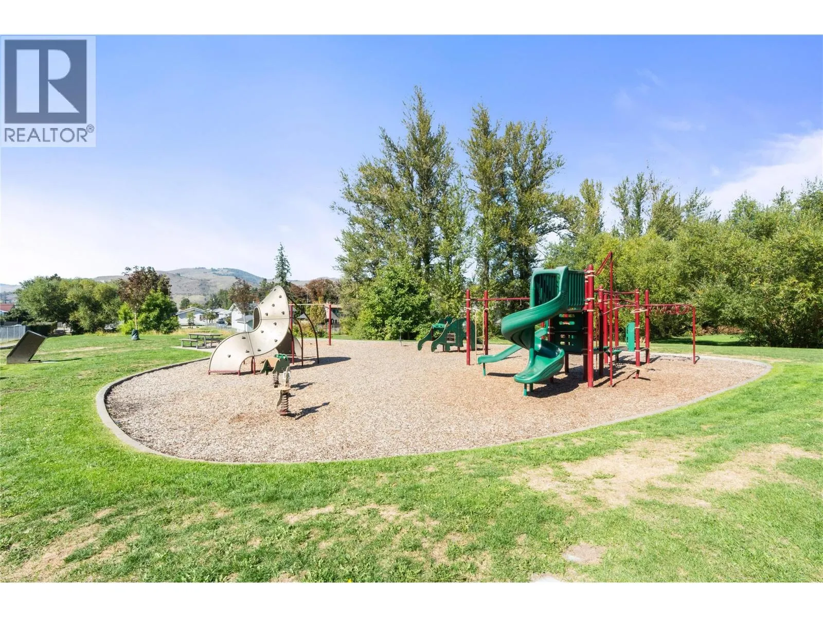 1809 40 Avenue Unit# 19