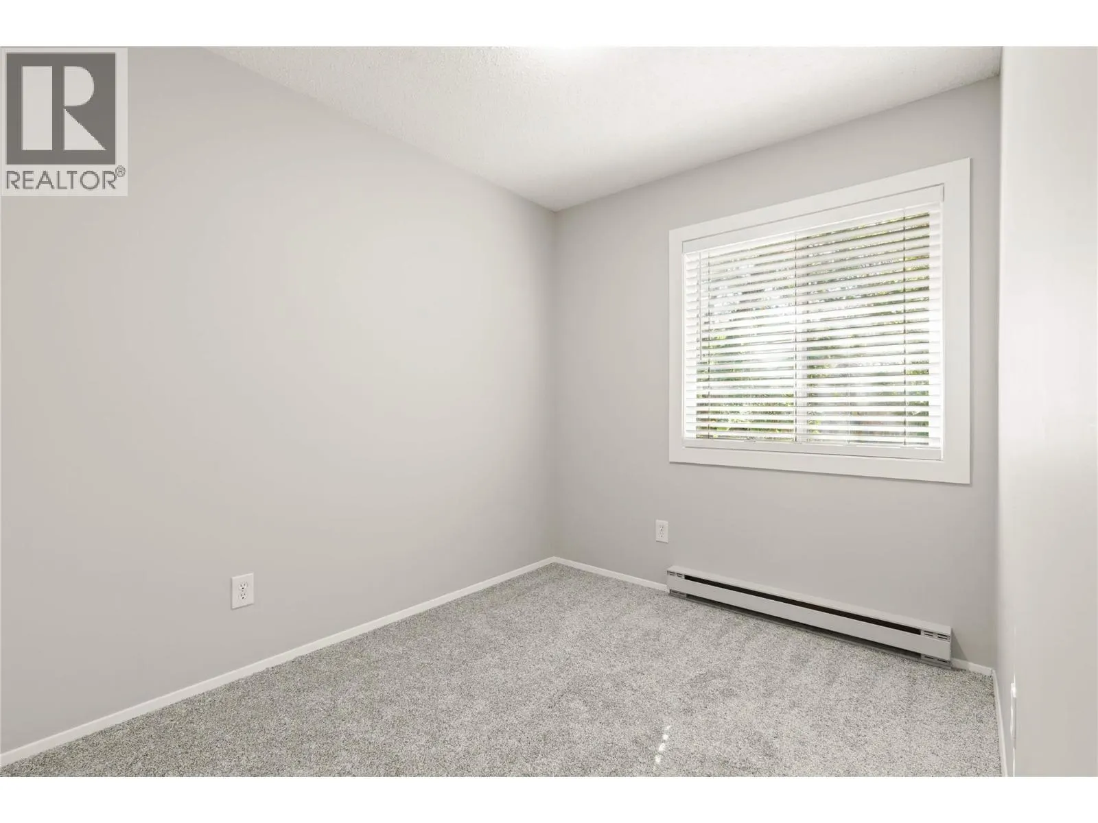 1809 40 Avenue Unit# 19