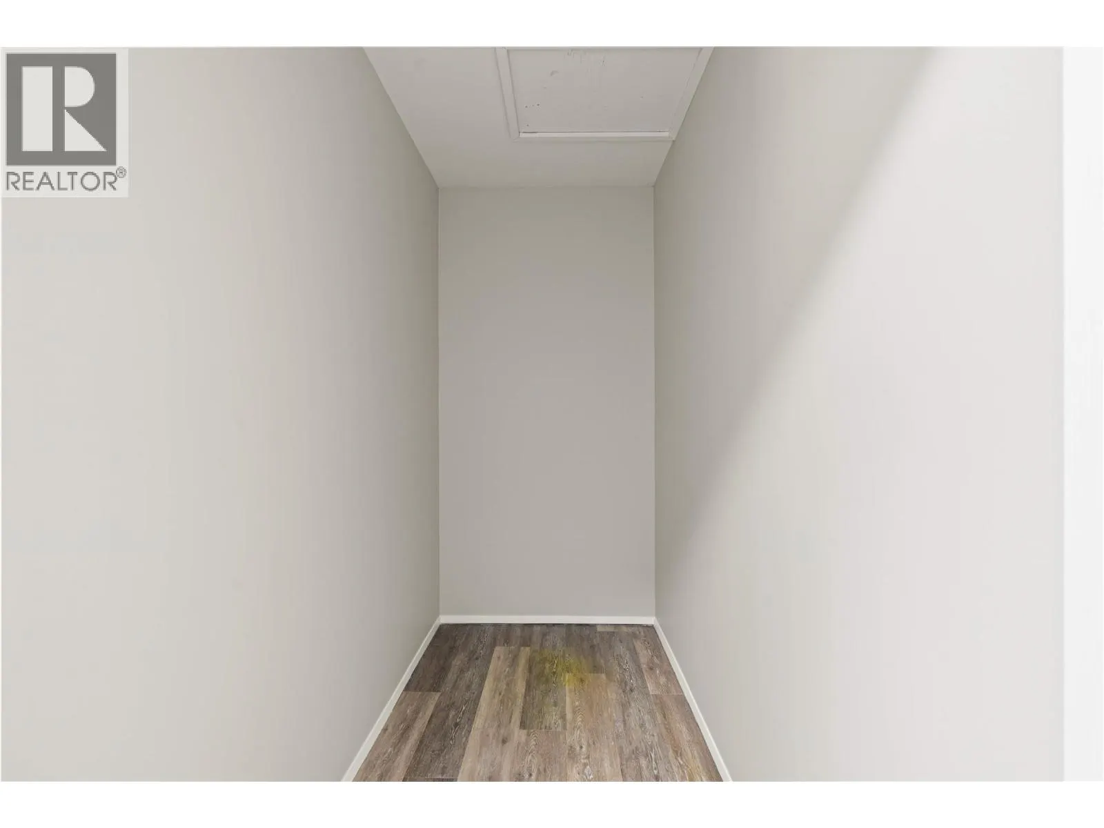 1809 40 Avenue Unit# 19