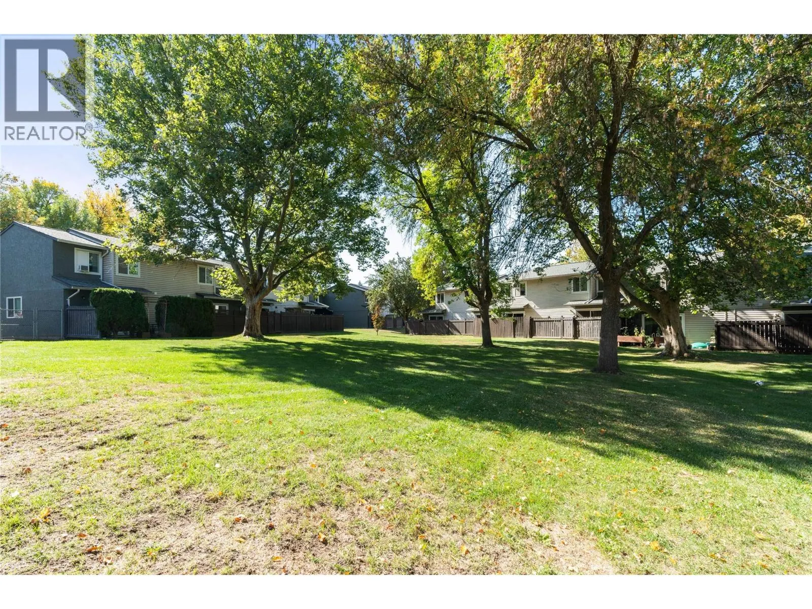 1809 40 Avenue Unit# 19