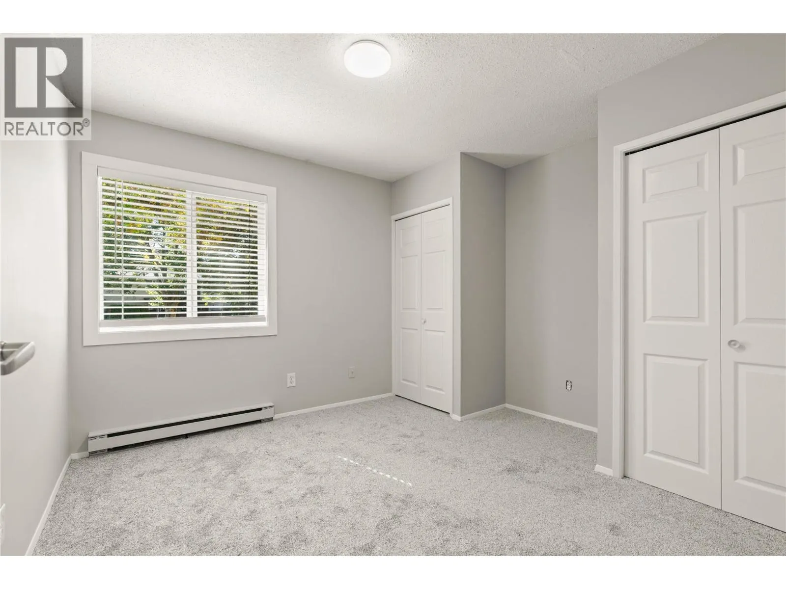 1809 40 Avenue Unit# 19
