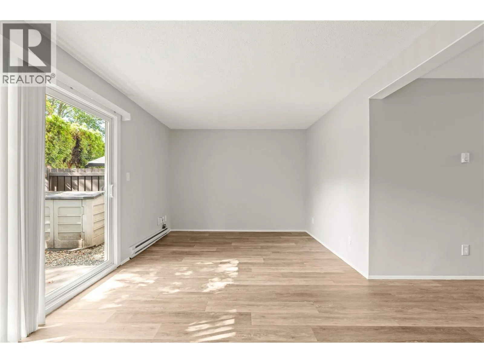 1809 40 Avenue Unit# 19