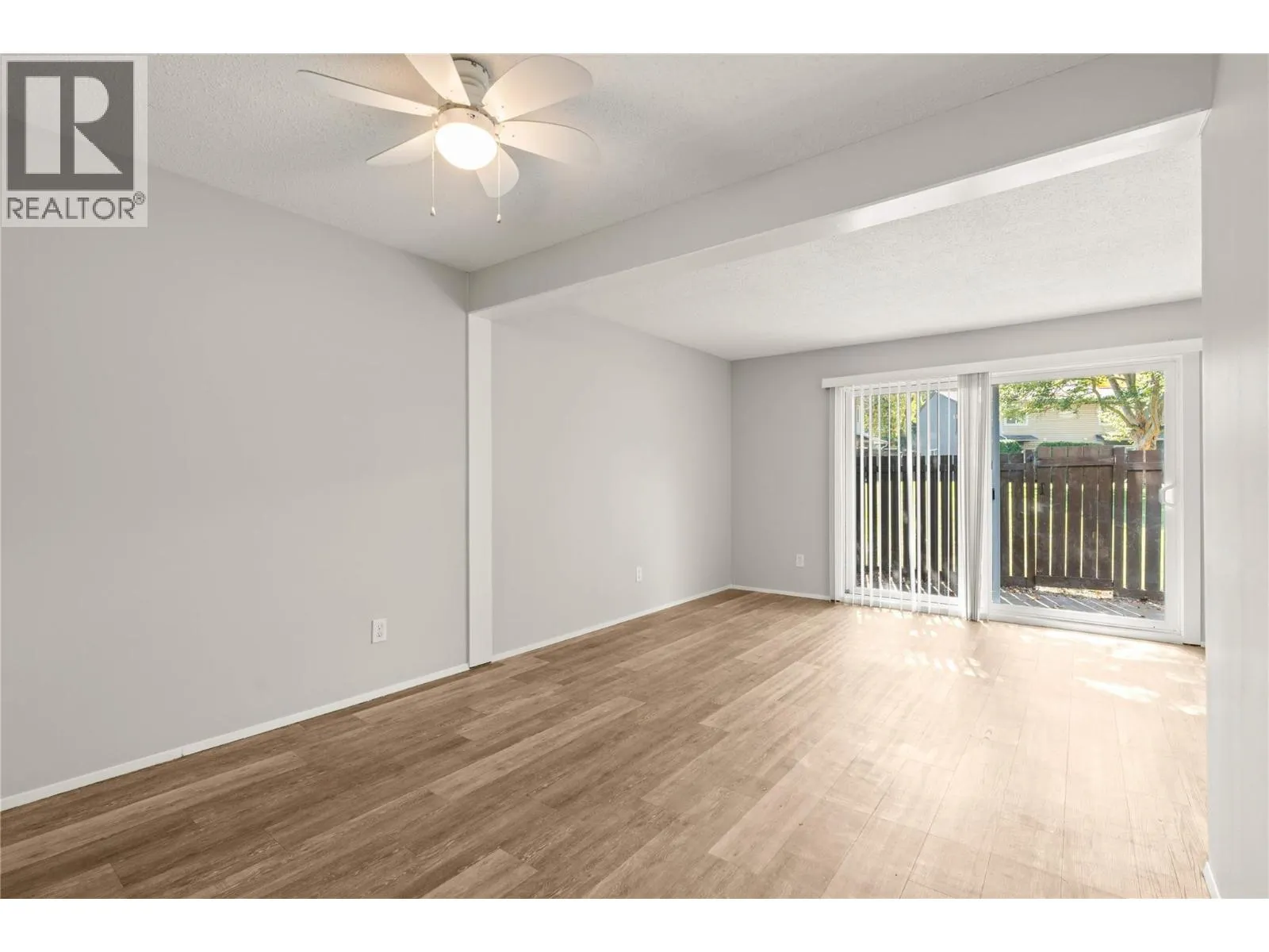 1809 40 Avenue Unit# 19