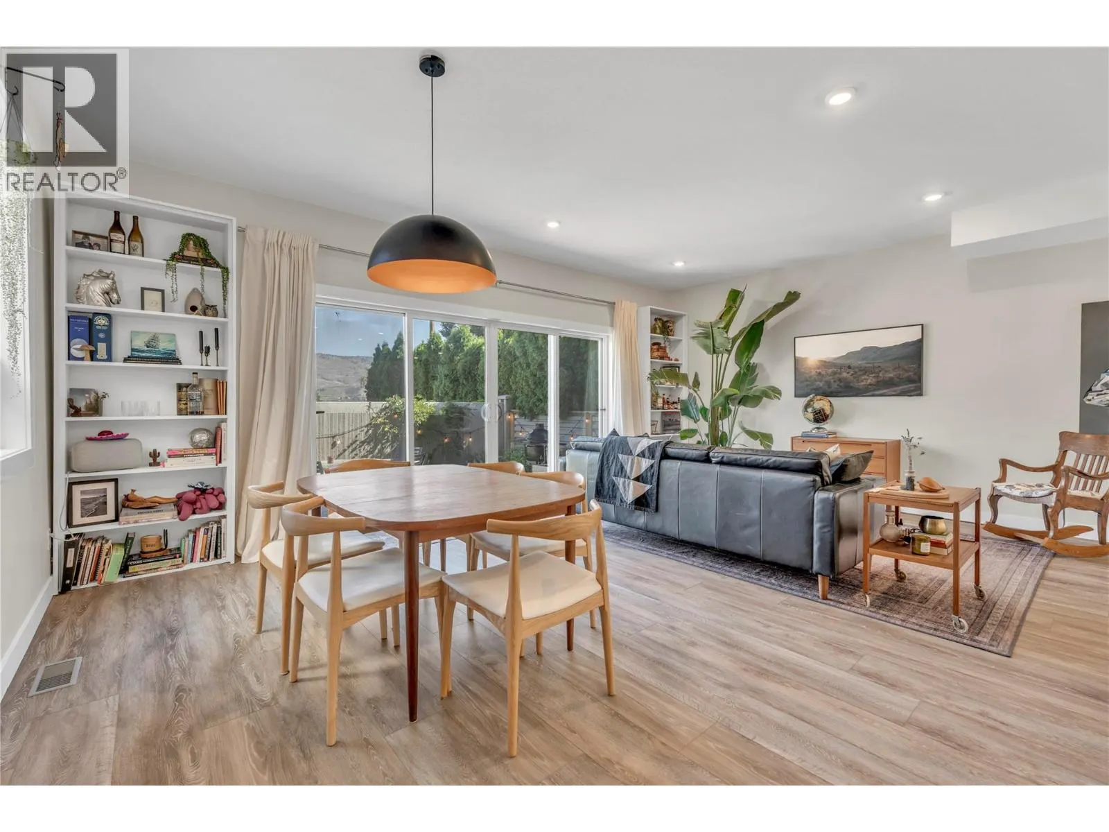 11 Raven Court