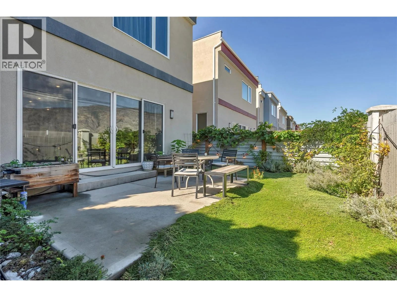 11 Raven Court