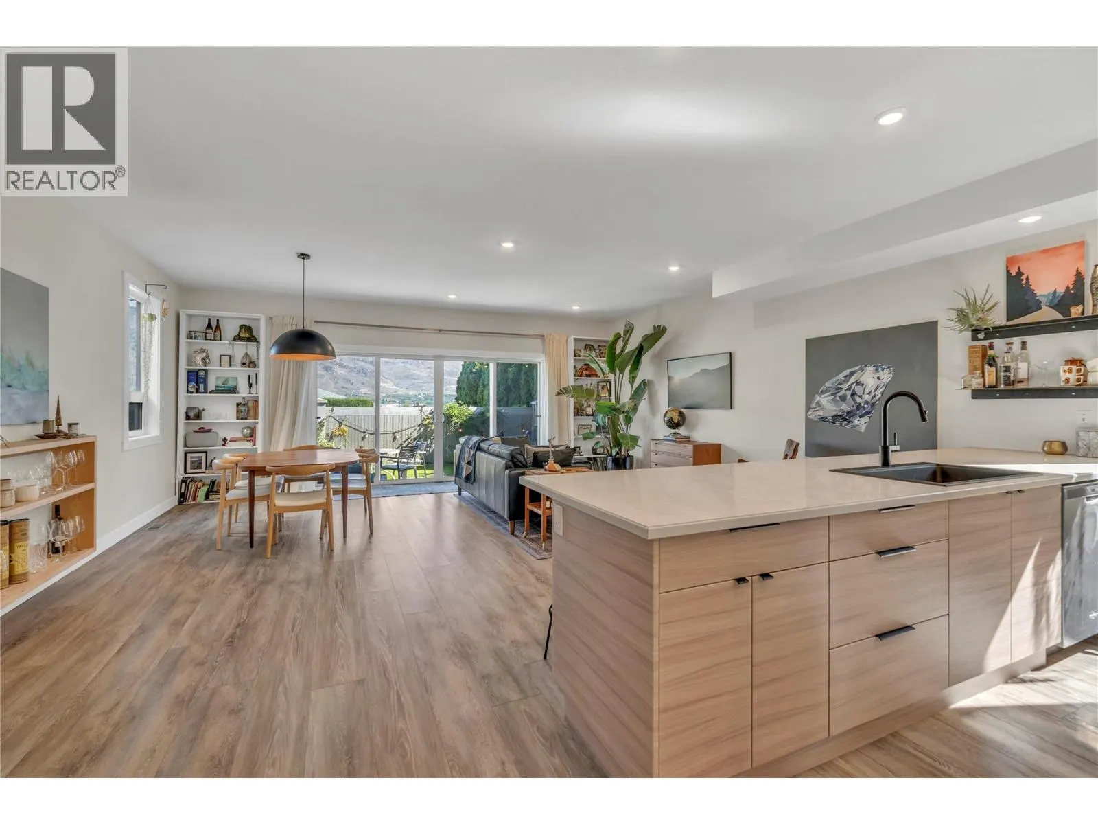 11 Raven Court