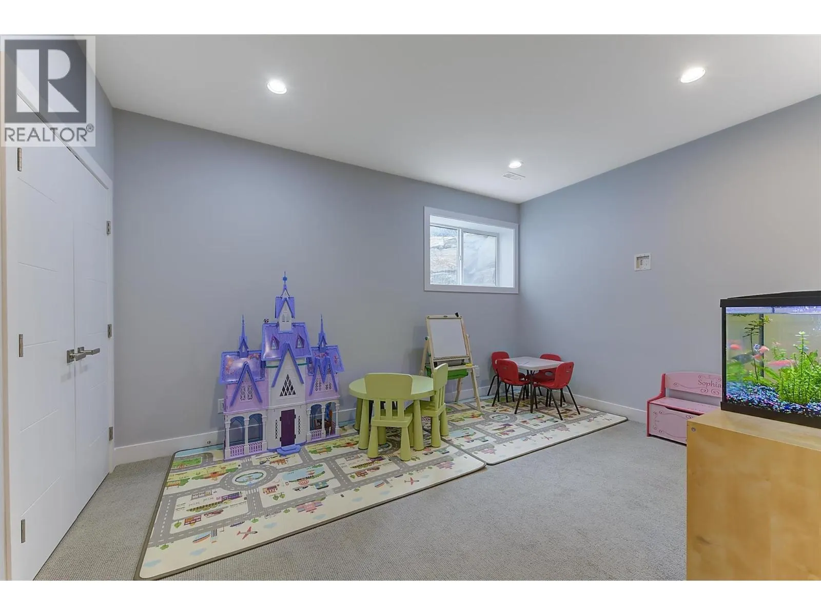 155 Skyland Drive