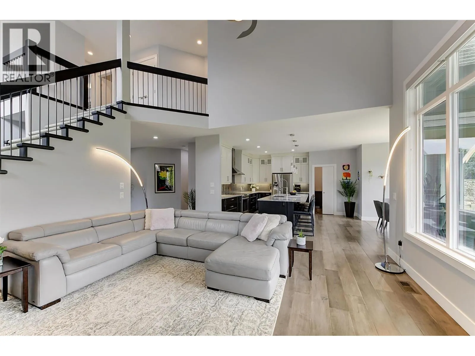 155 Skyland Drive
