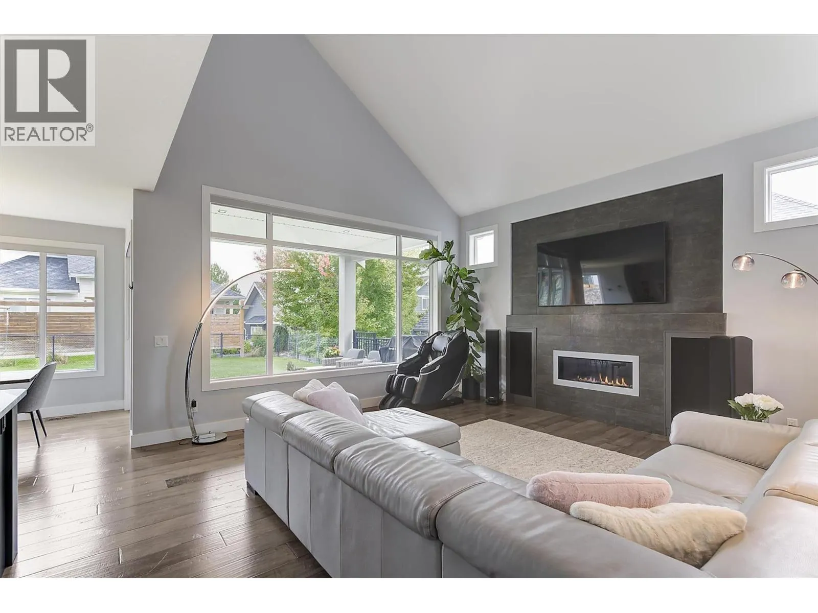 155 Skyland Drive