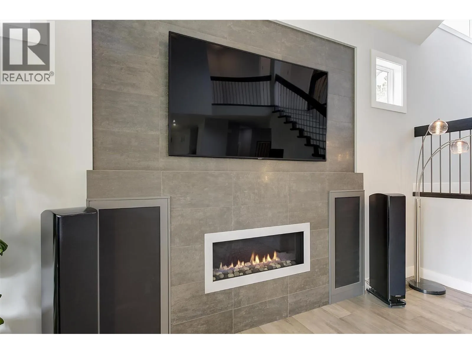 155 Skyland Drive