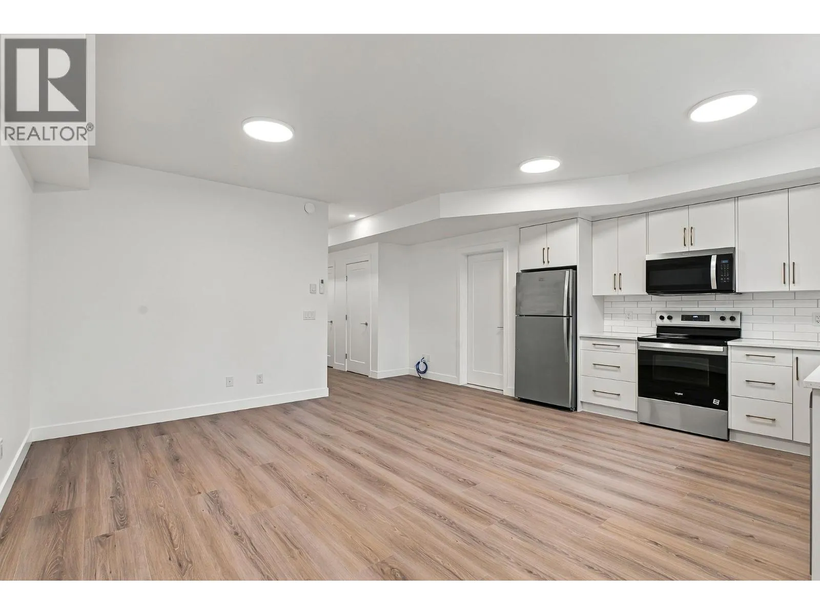 491 Clifton Road N