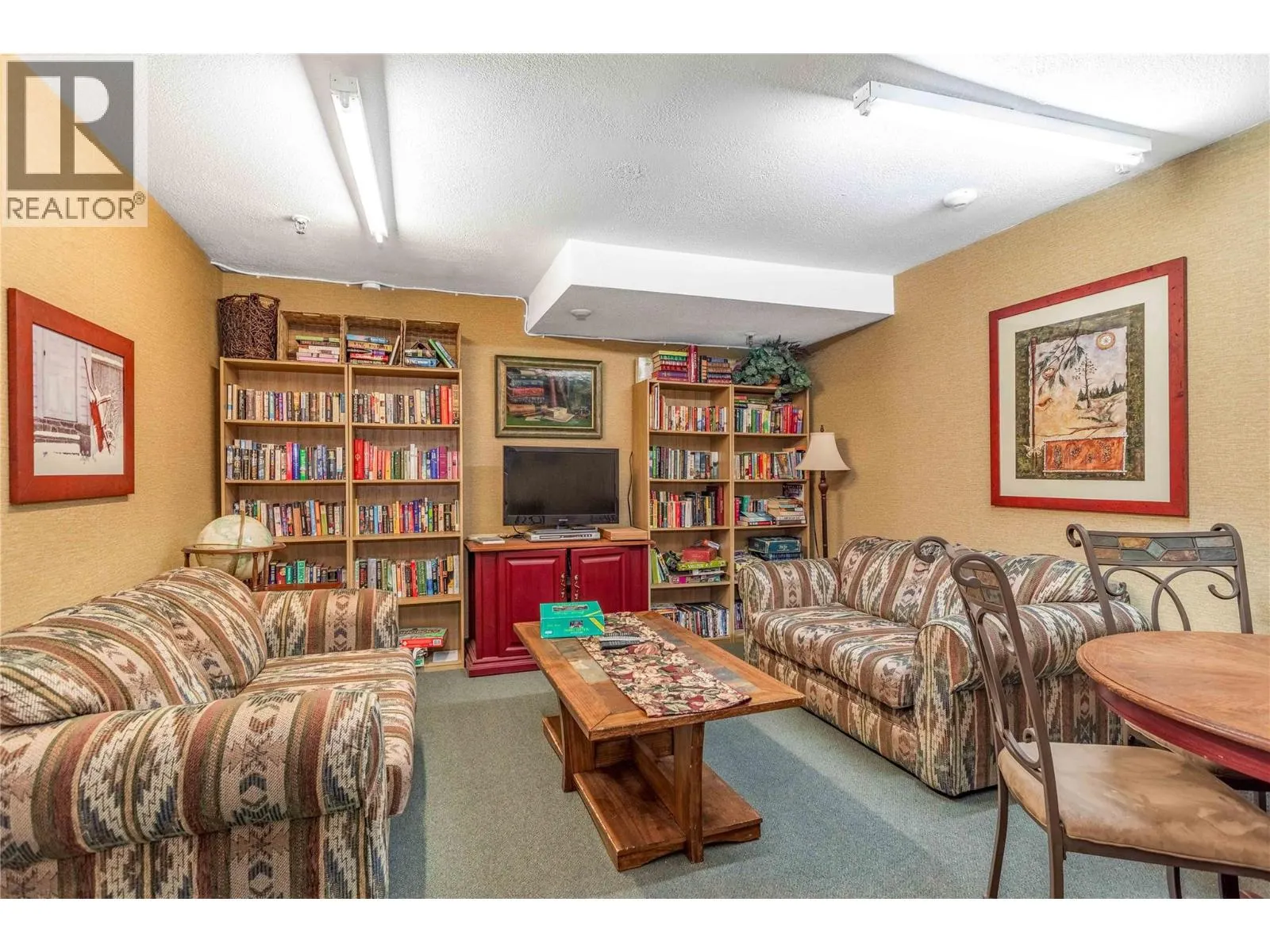 7470 Porcupine Road Unit# 403