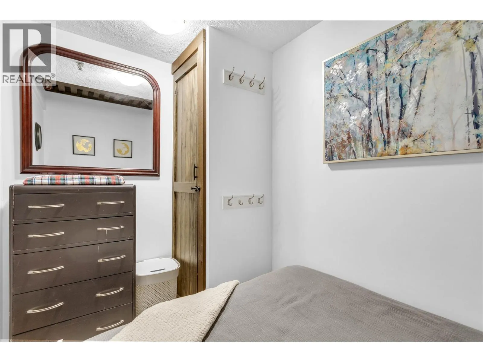 7470 Porcupine Road Unit# 403
