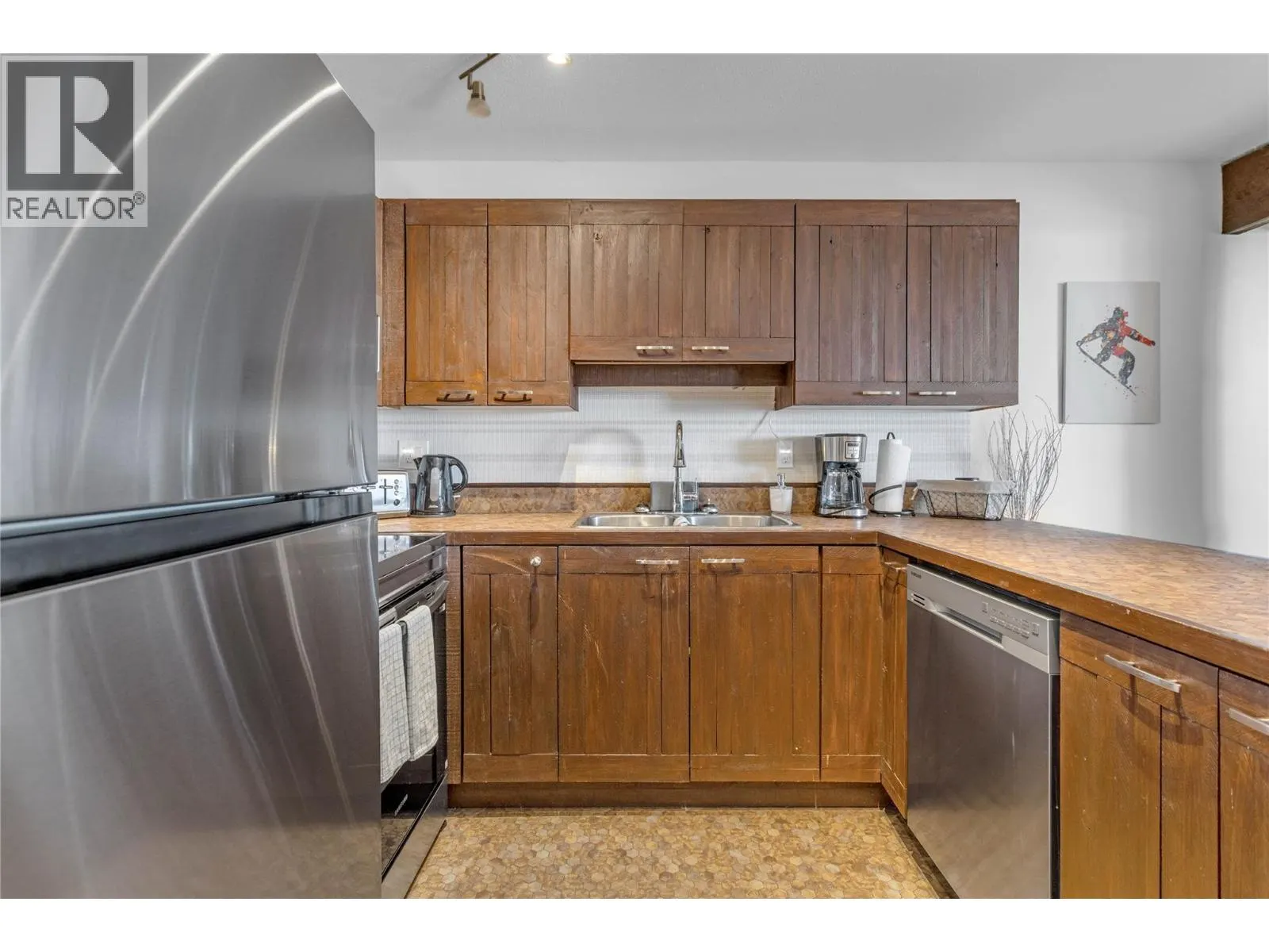 7470 Porcupine Road Unit# 403