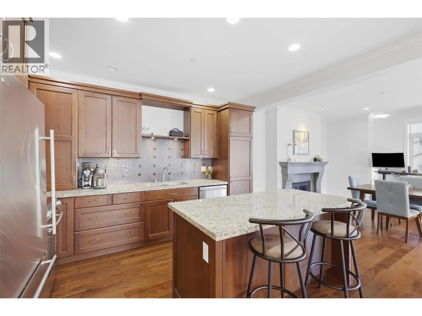 370 BATTLE Street Unit# 103