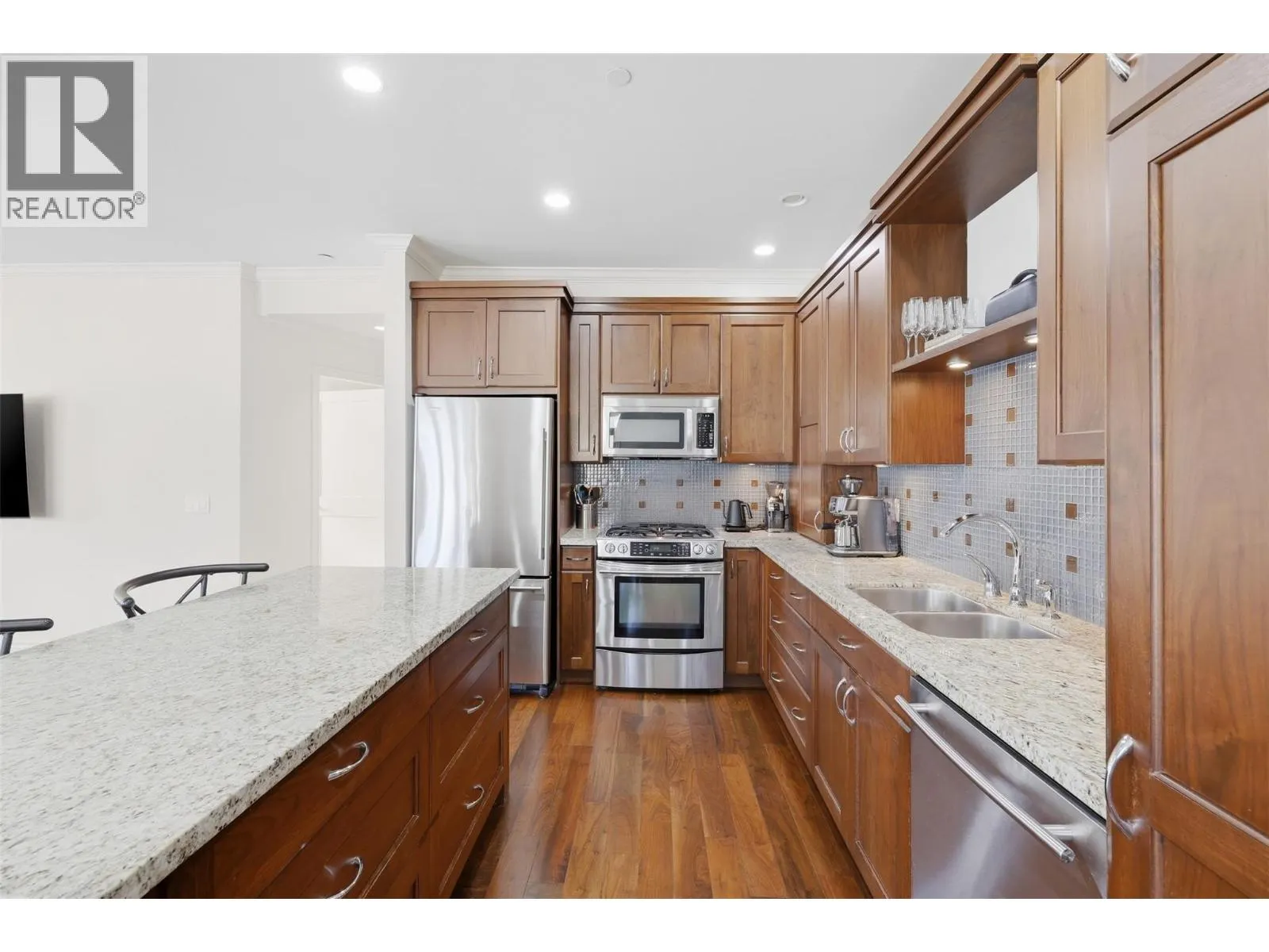 370 BATTLE Street Unit# 103