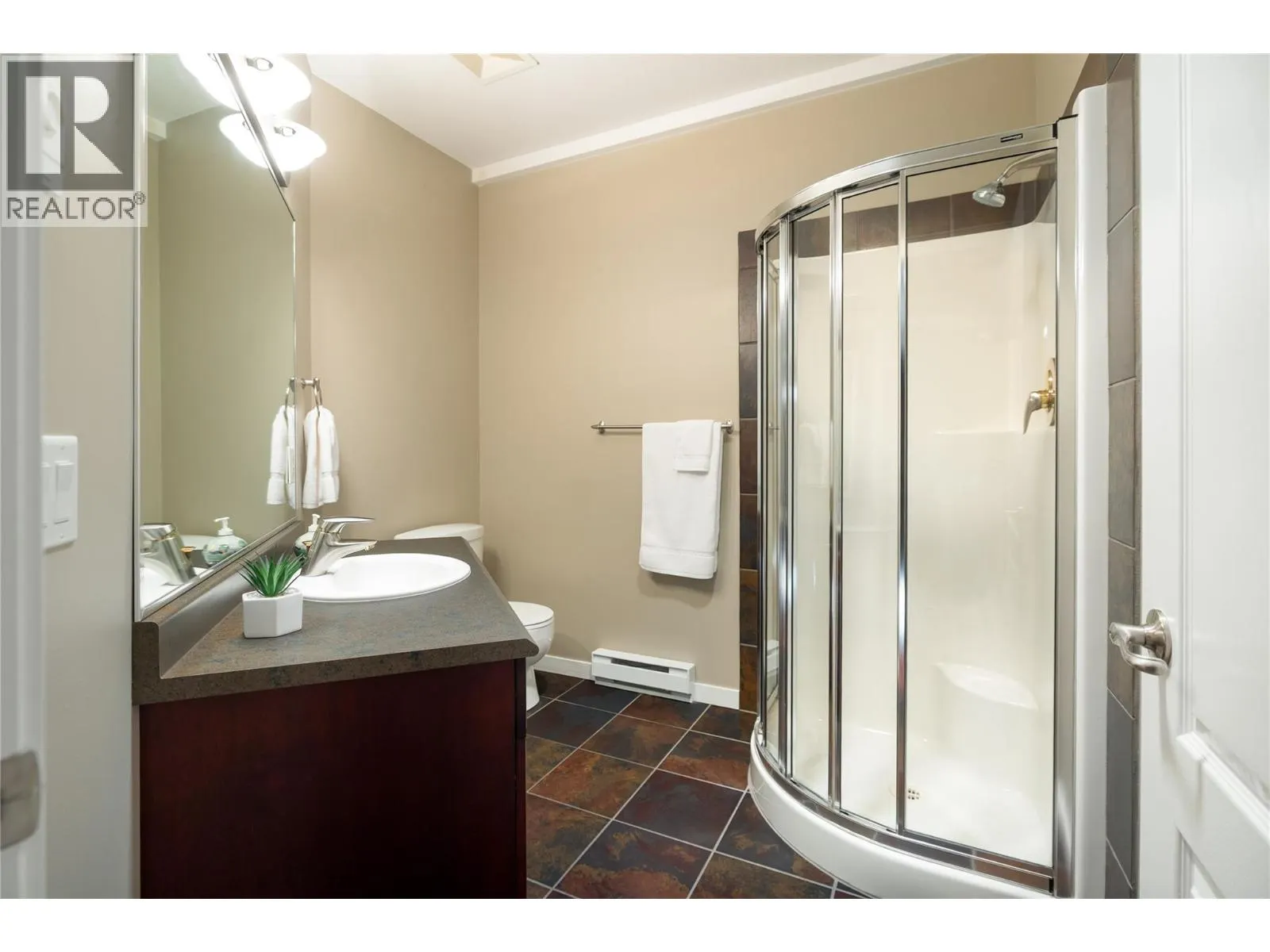 307 Whitman Road Unit# 406